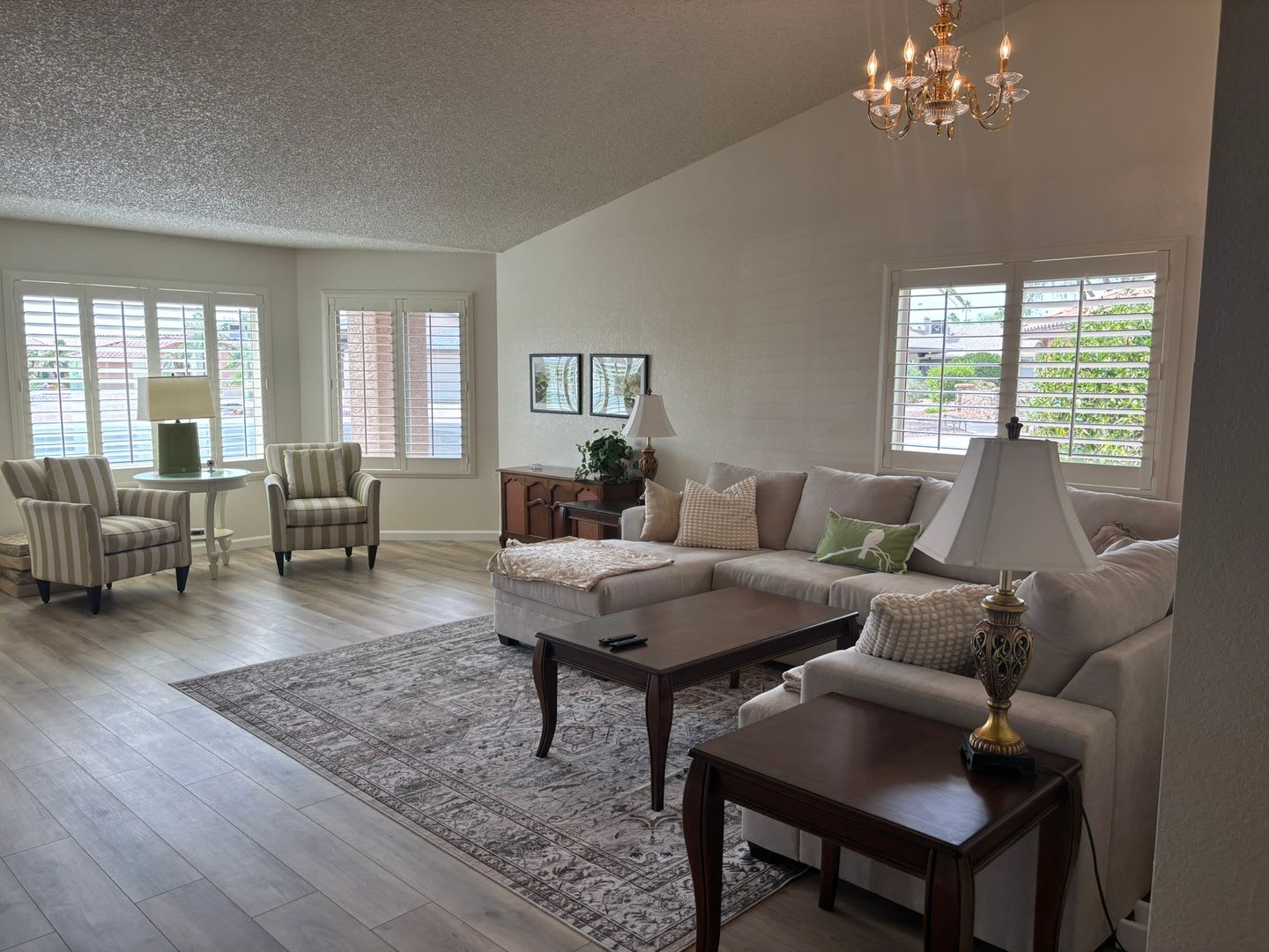 Lovely Updated 3 Bed 2 Bath Home In Leisure World A 45 Active Adul Resort Community Available June Through October 2026 Summer Rental Only – photo 4