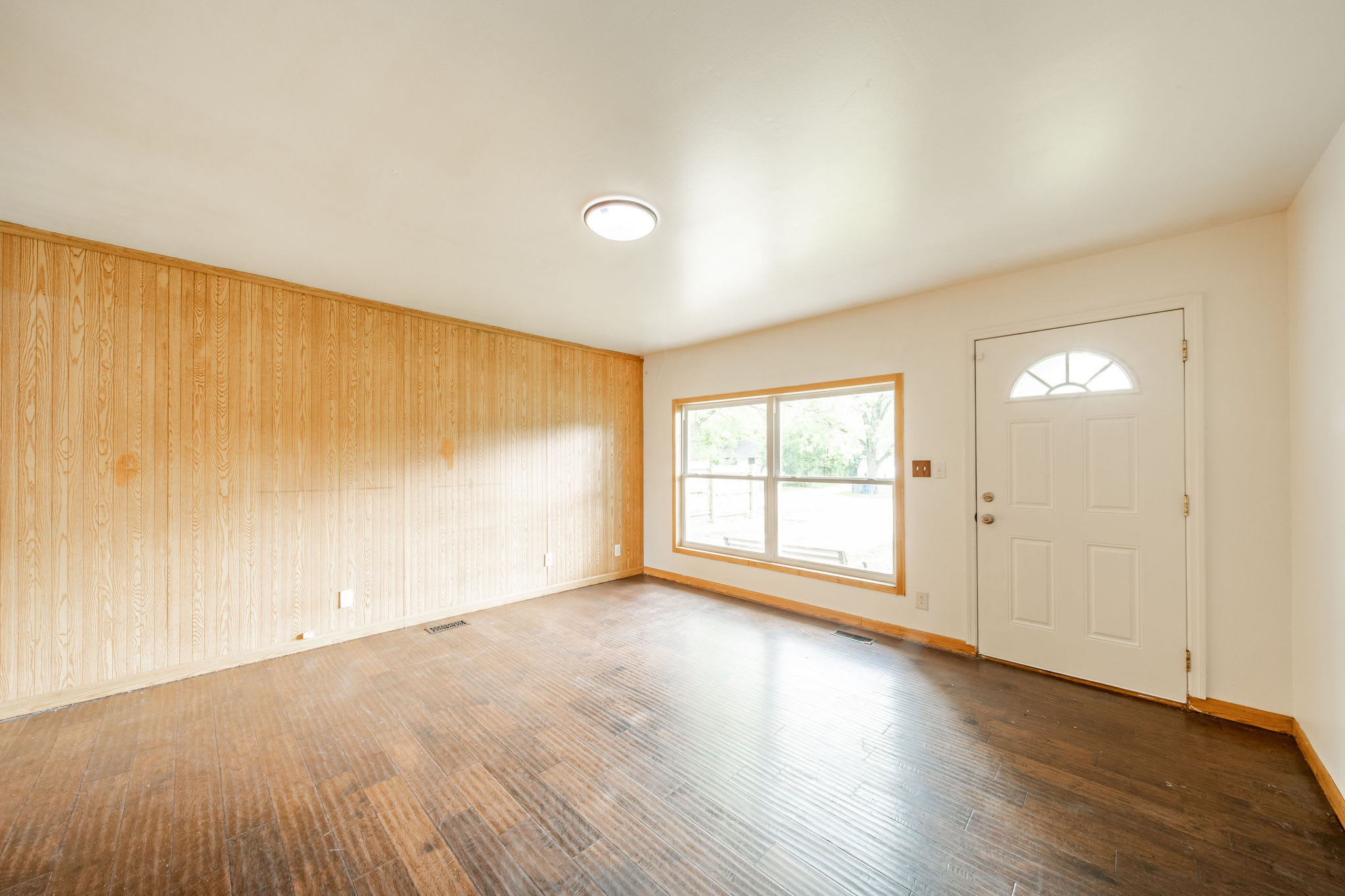 3631 Decamp Drive – photo 2