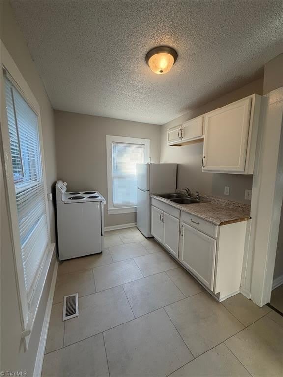 646 Gunn Street – photo 4