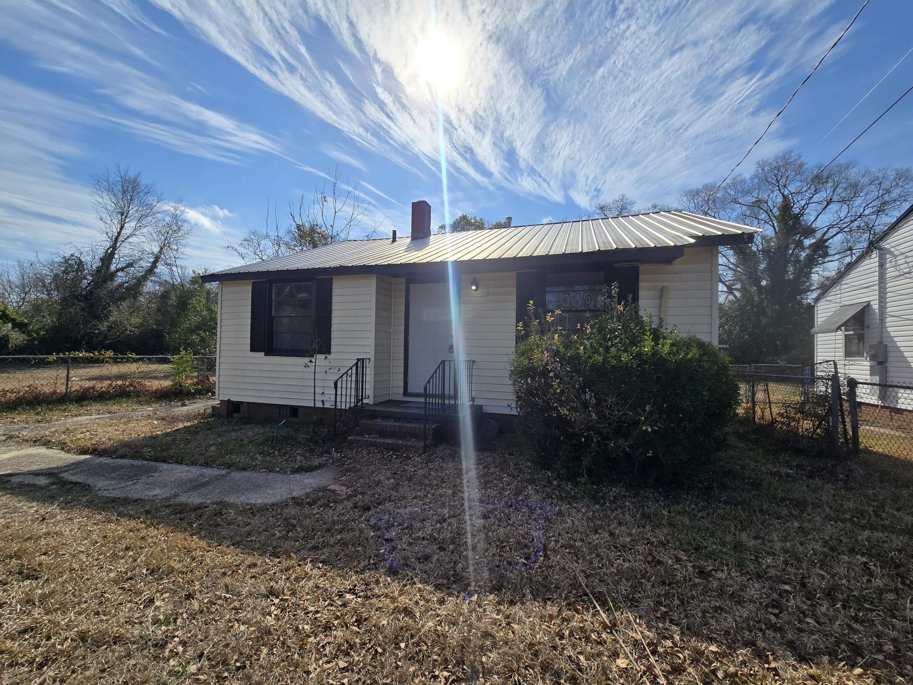 1520 Koger Street – photo 2
