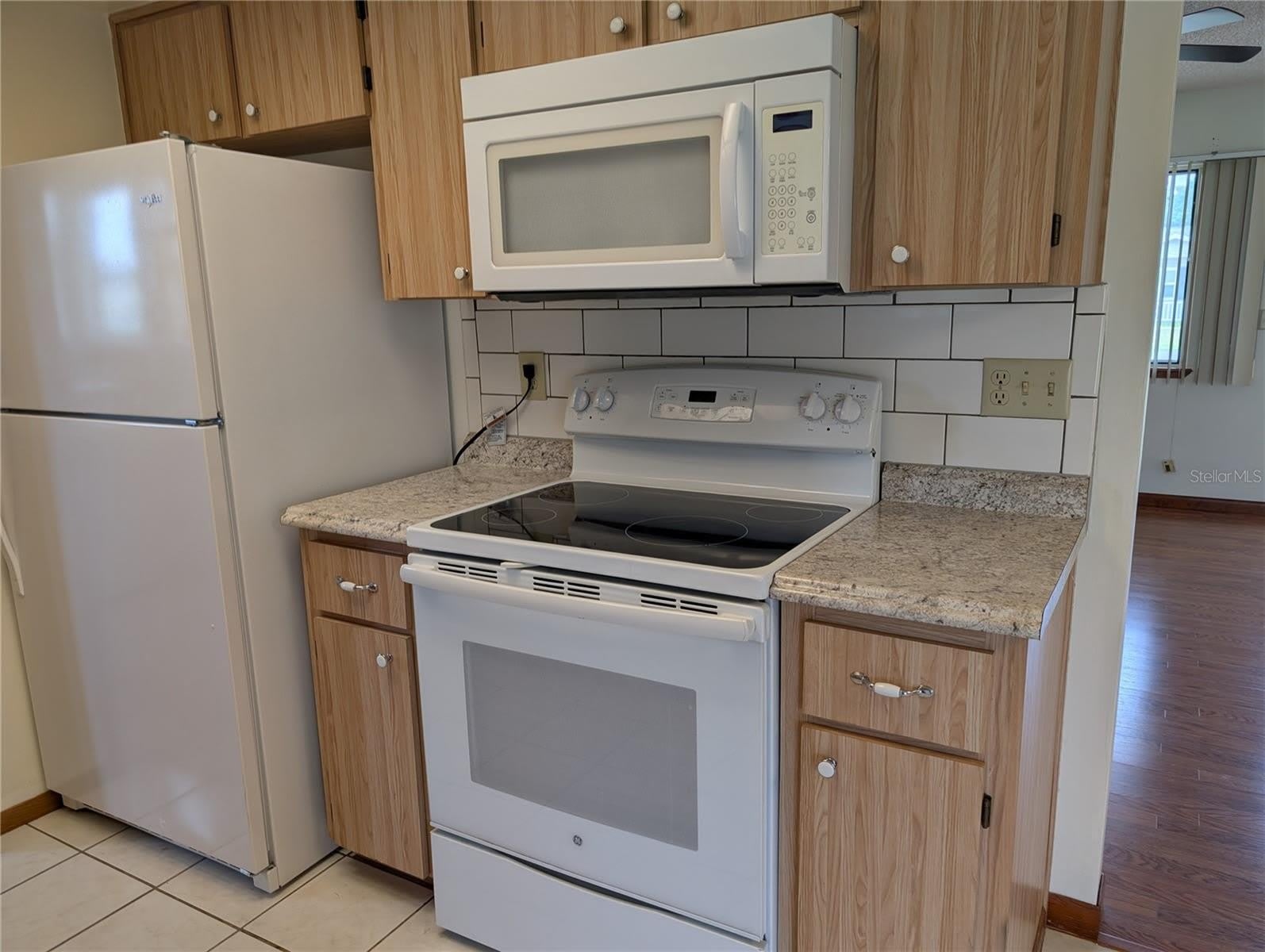 10881 SW 78TH Court – photo 4