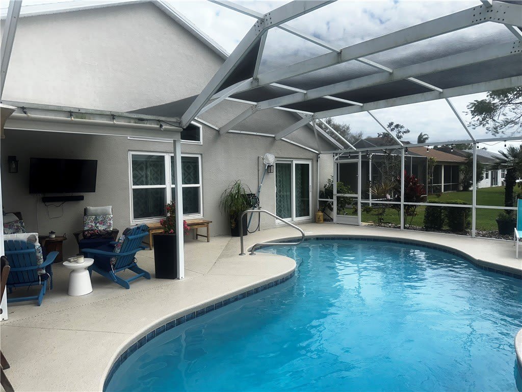 6275 33Rd Manor – photo 2