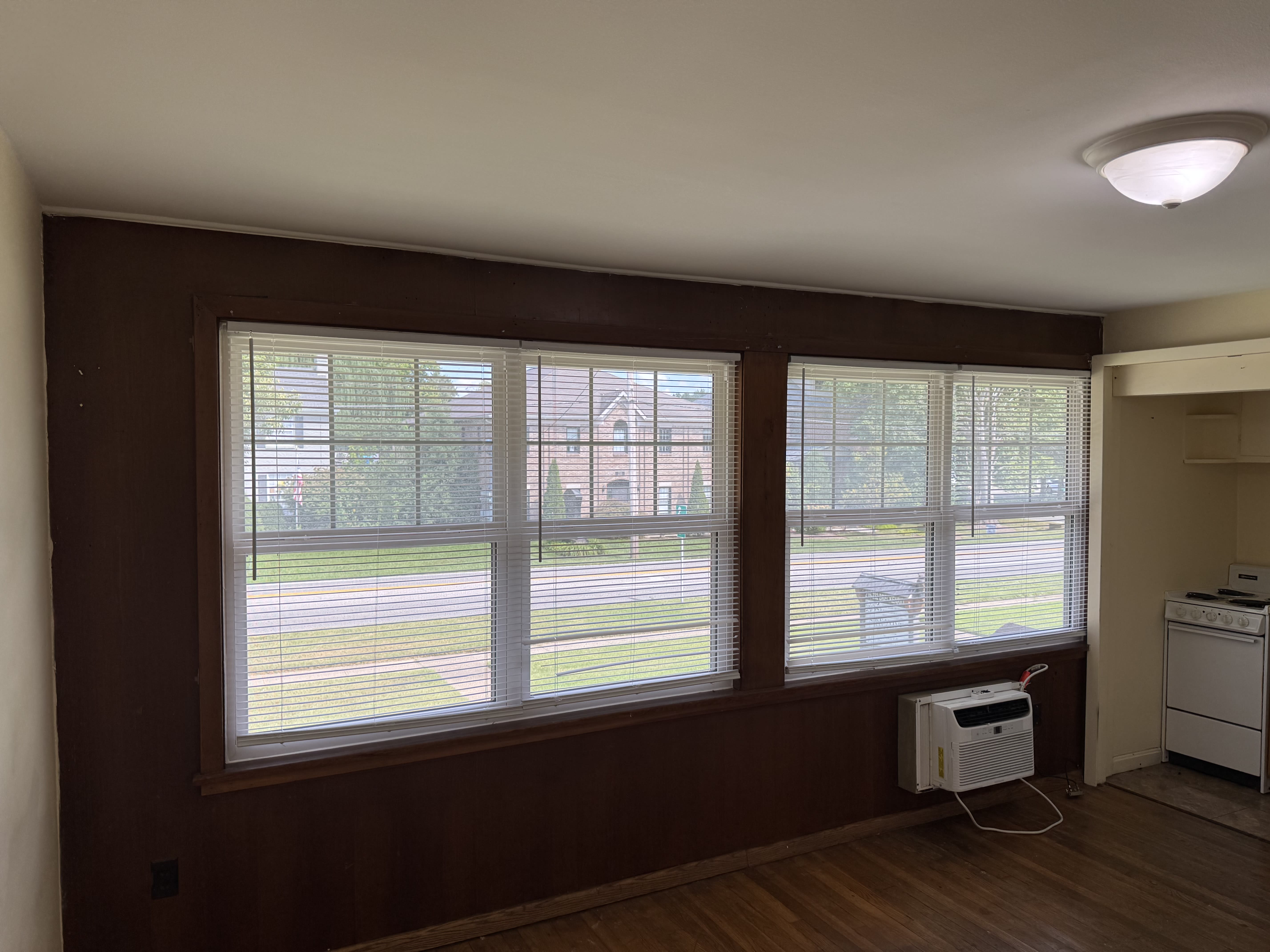 216 Breckenridge Ln – photo 1
