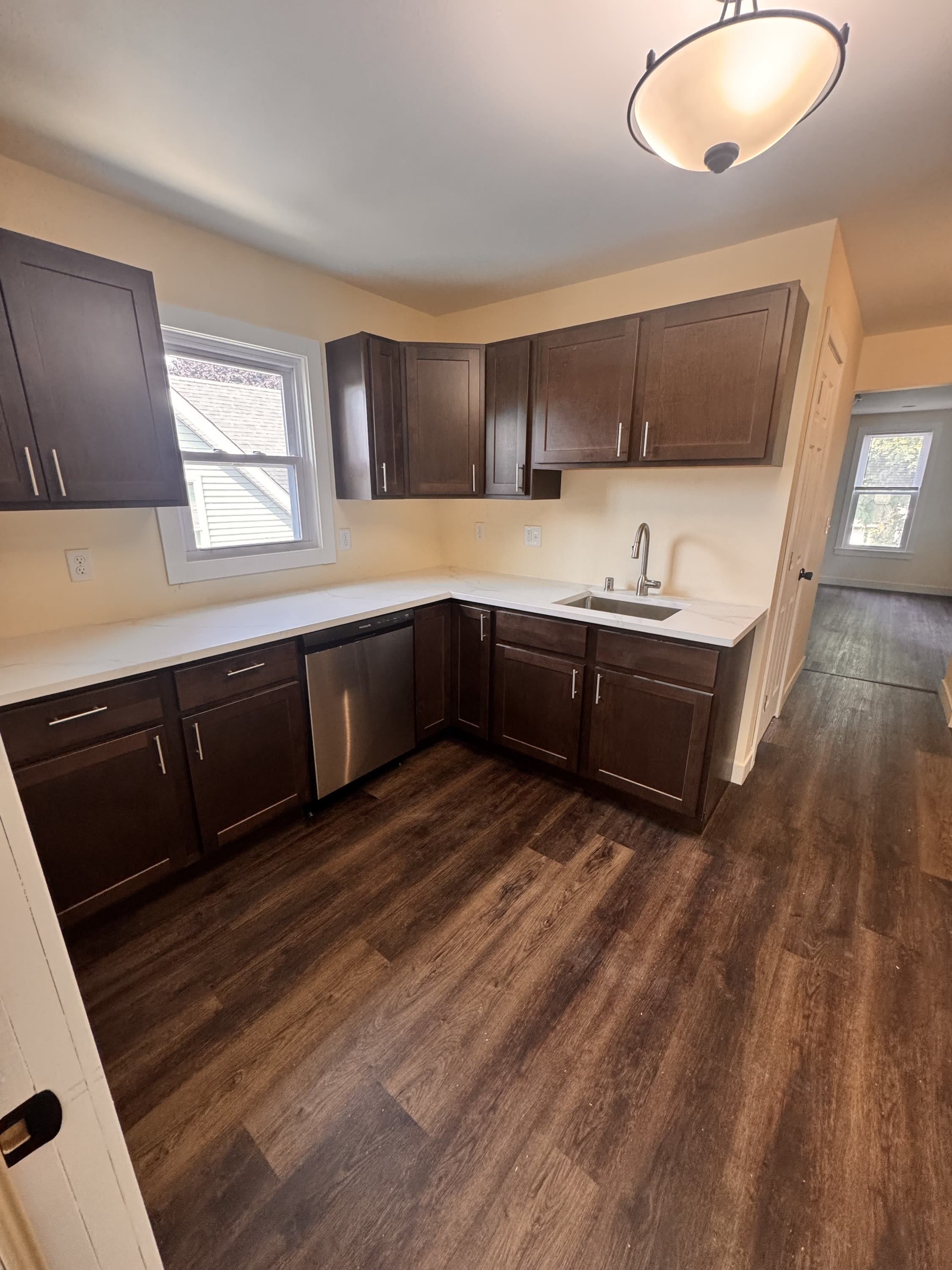 1120 David Street 2 – photo 4