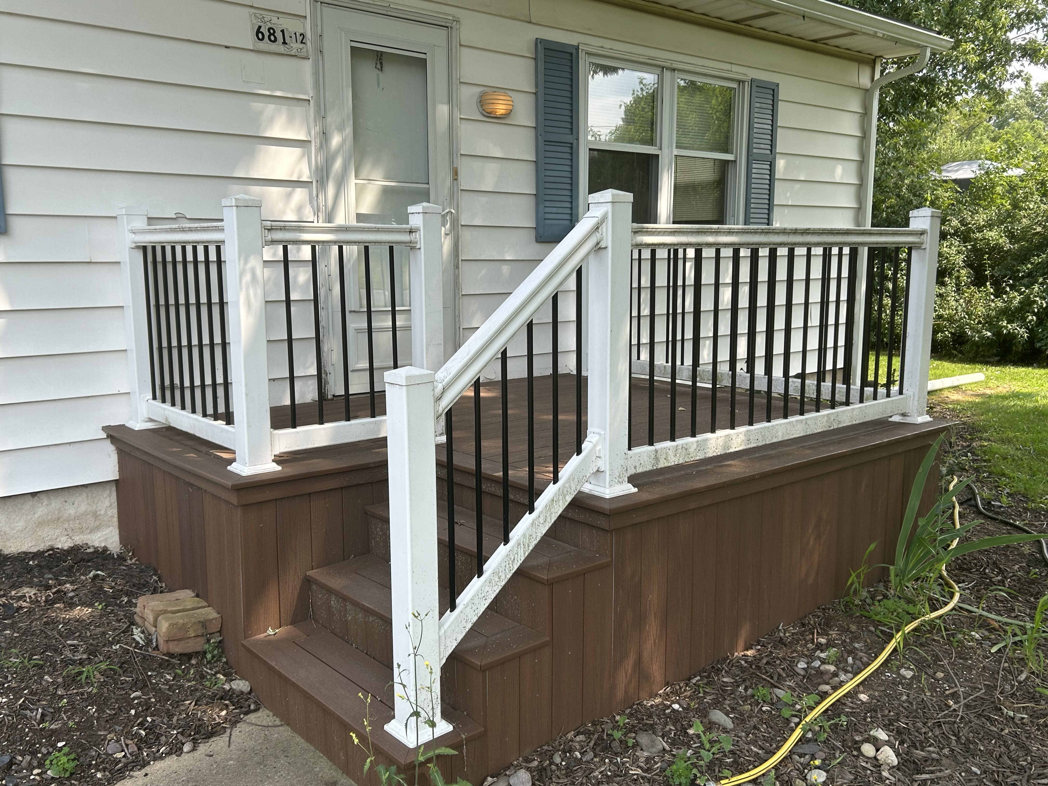 681 Water St – photo 3