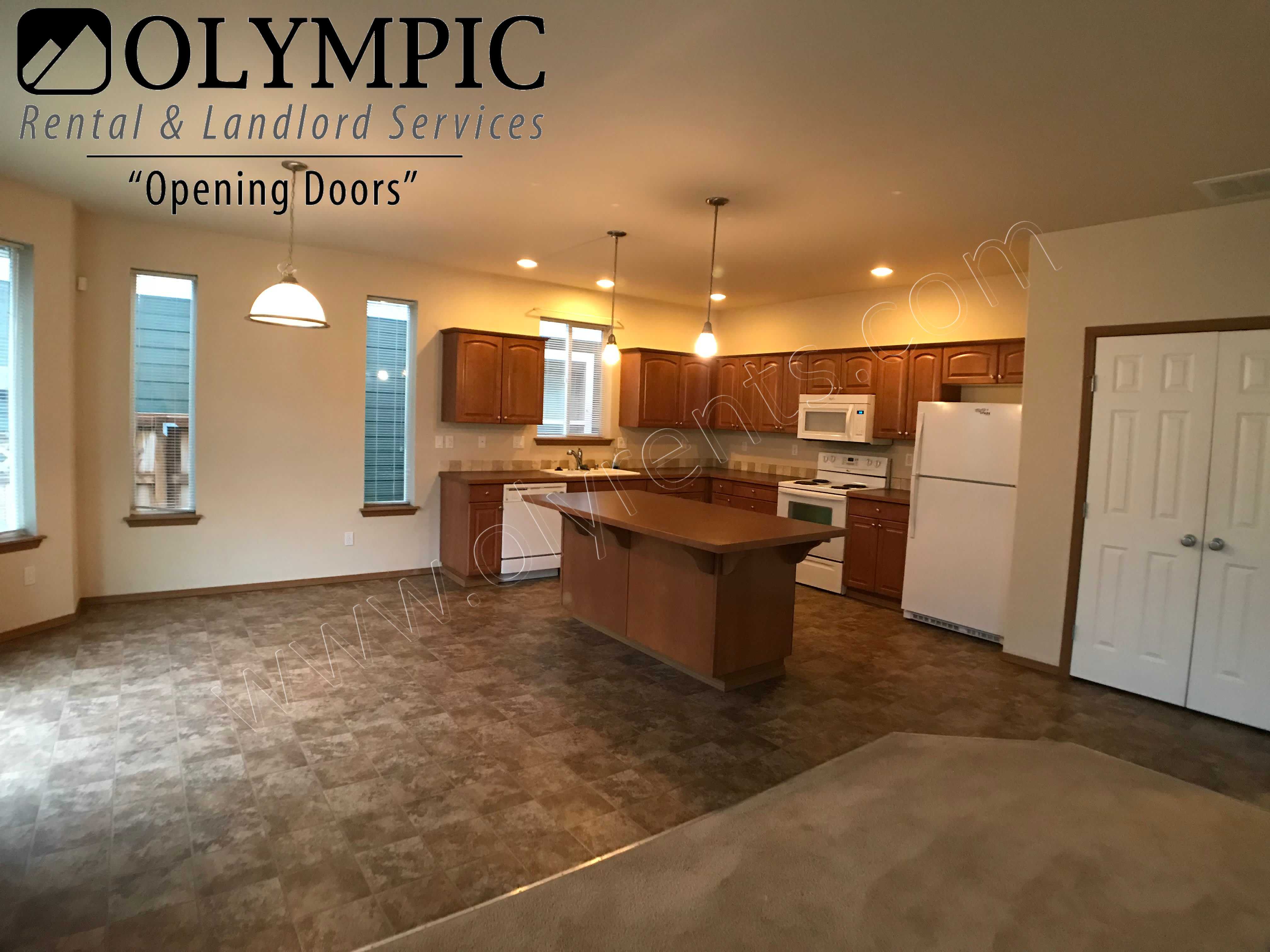 416 Oso Berry St Nw – photo 3