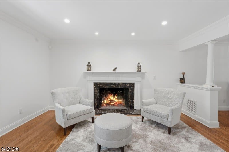 18 Tennyson Dr – photo 2