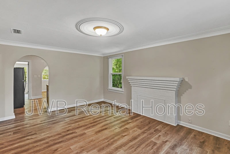 8264 Moncrief Dinsmore Rd – photo 5