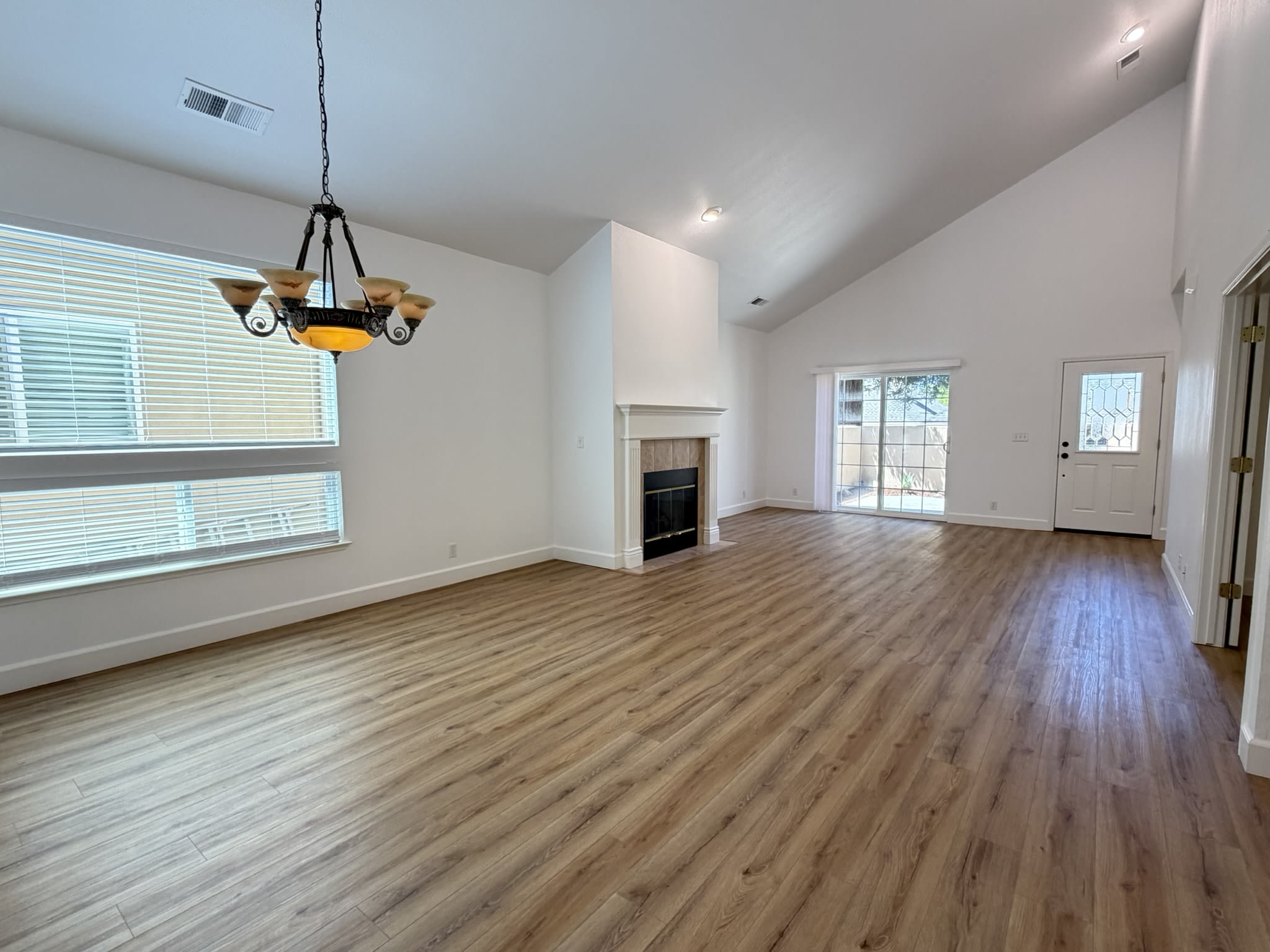 104 Benson Terrace – photo 2