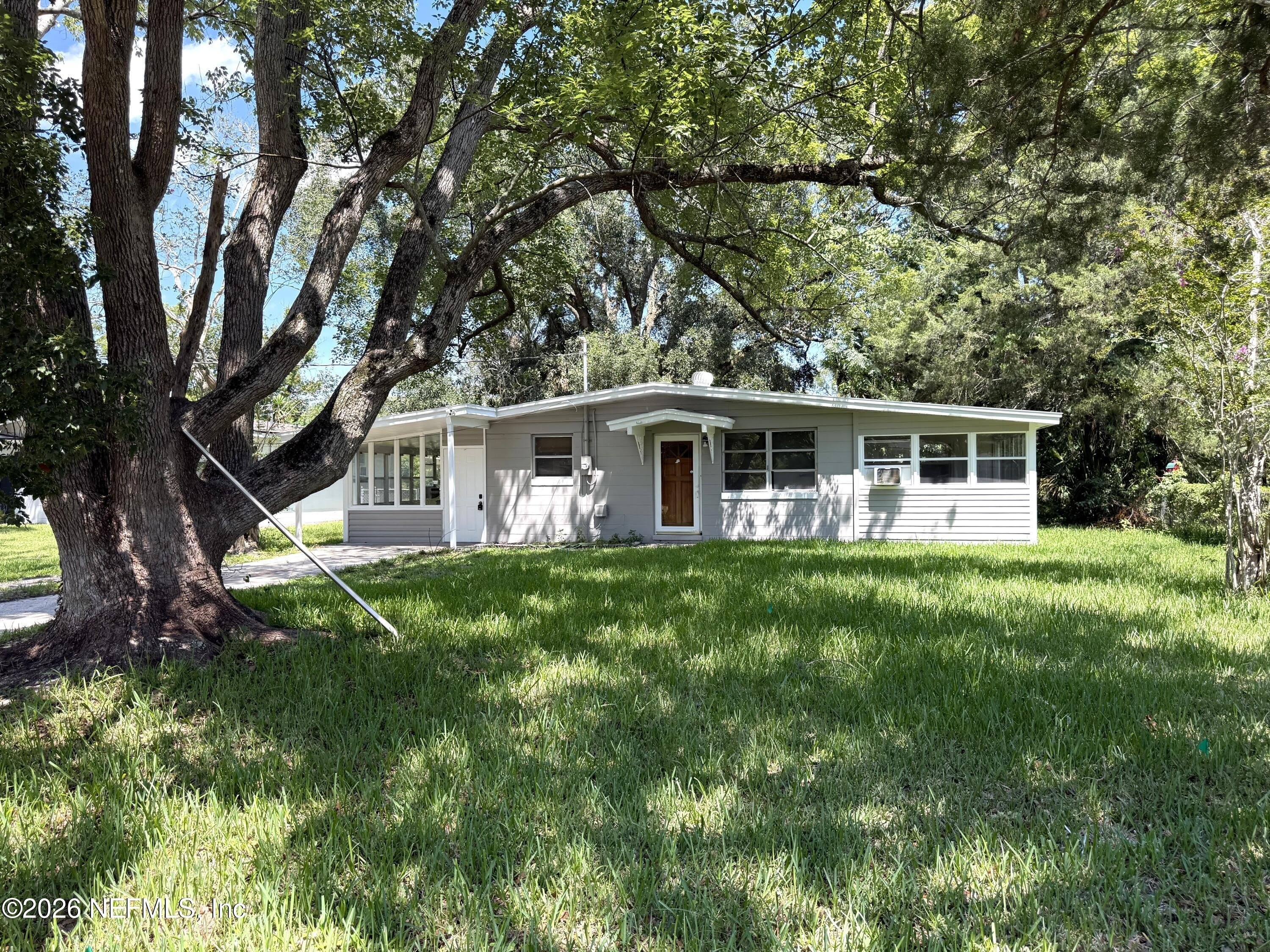 4705 HERTA Road – photo 1