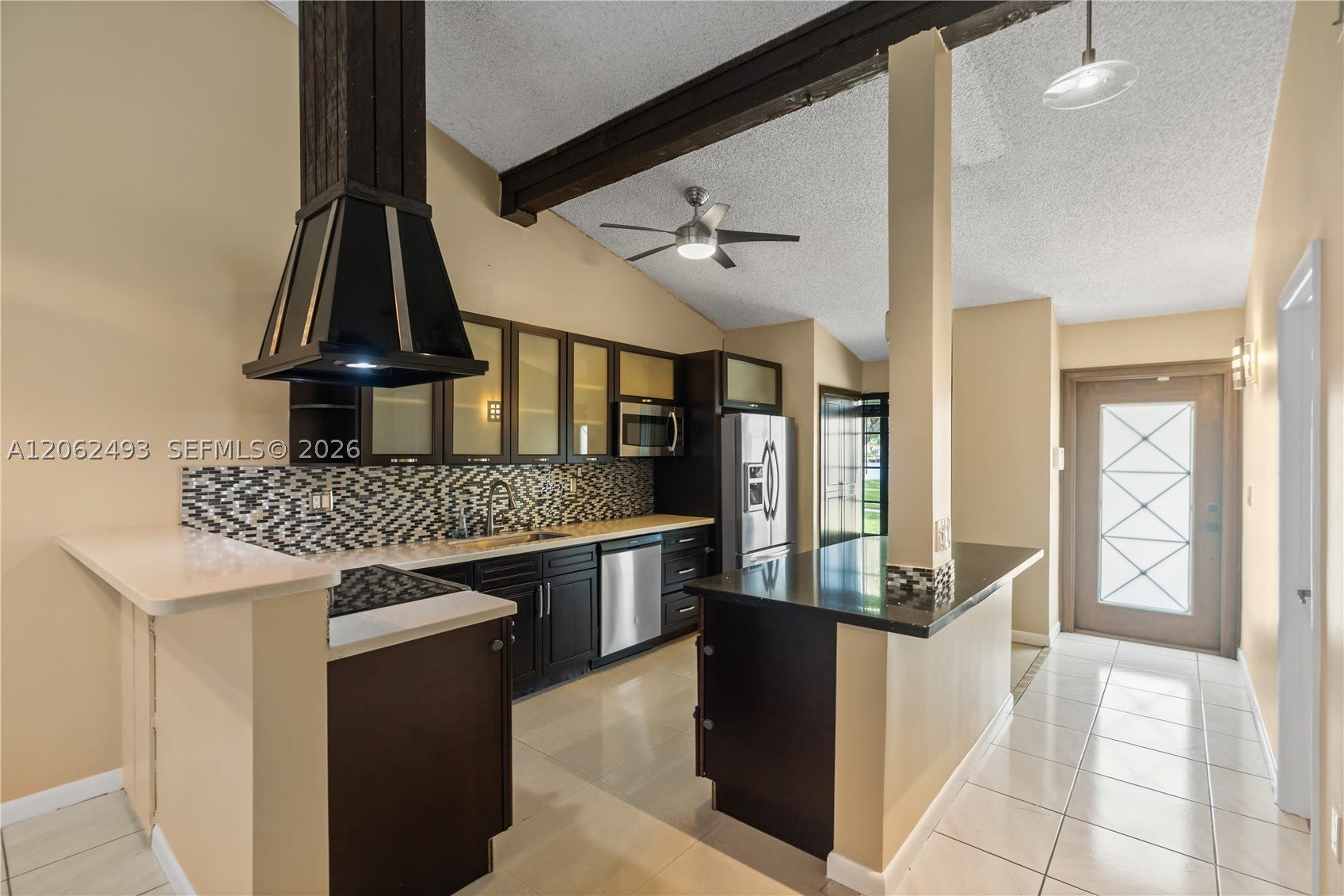 10398 Orange Ct – photo 2
