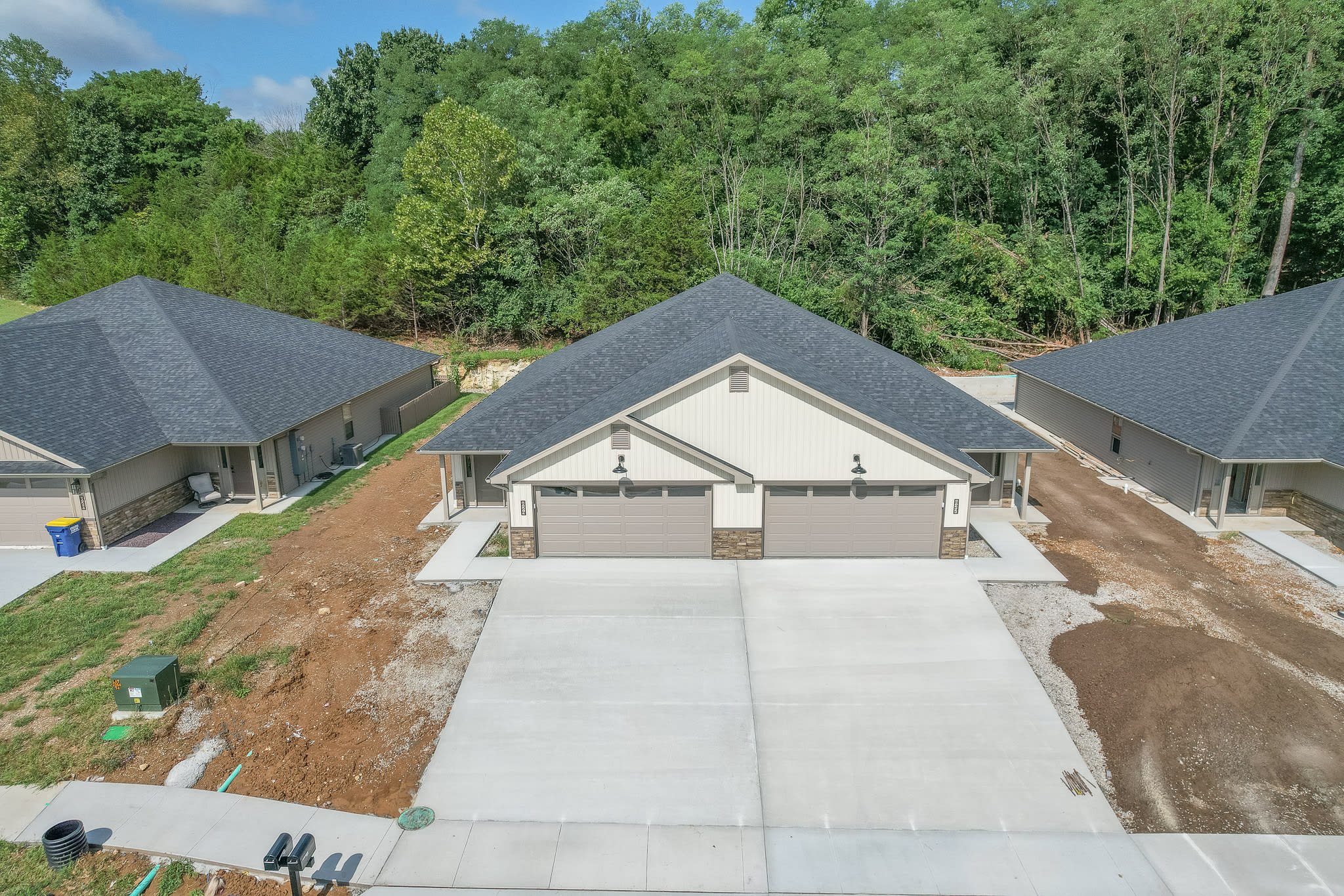 822 El Dorado Drive – photo 1