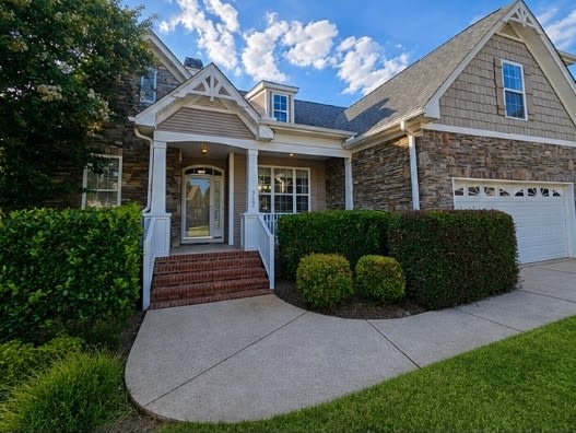 212 Medford Drive – photo 2
