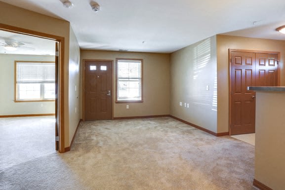 Deer Lakes Apartments – photo 5