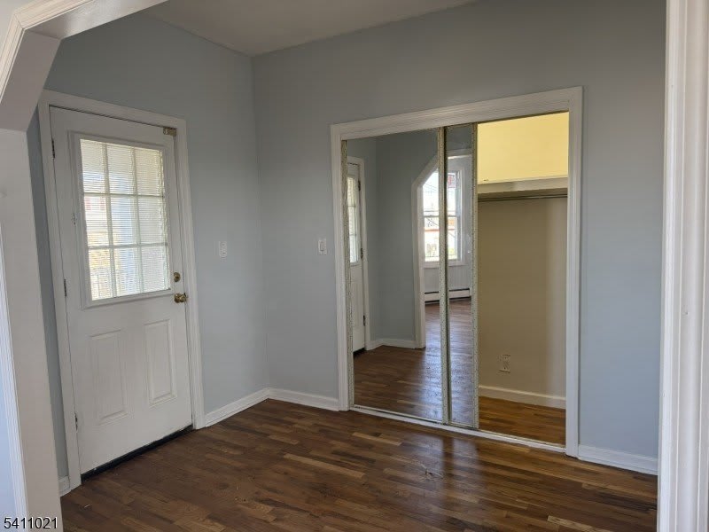 590 Hawthorne Ave – photo 3