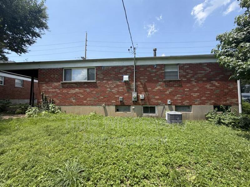 7250 HOWDERSHELL RD – photo 2