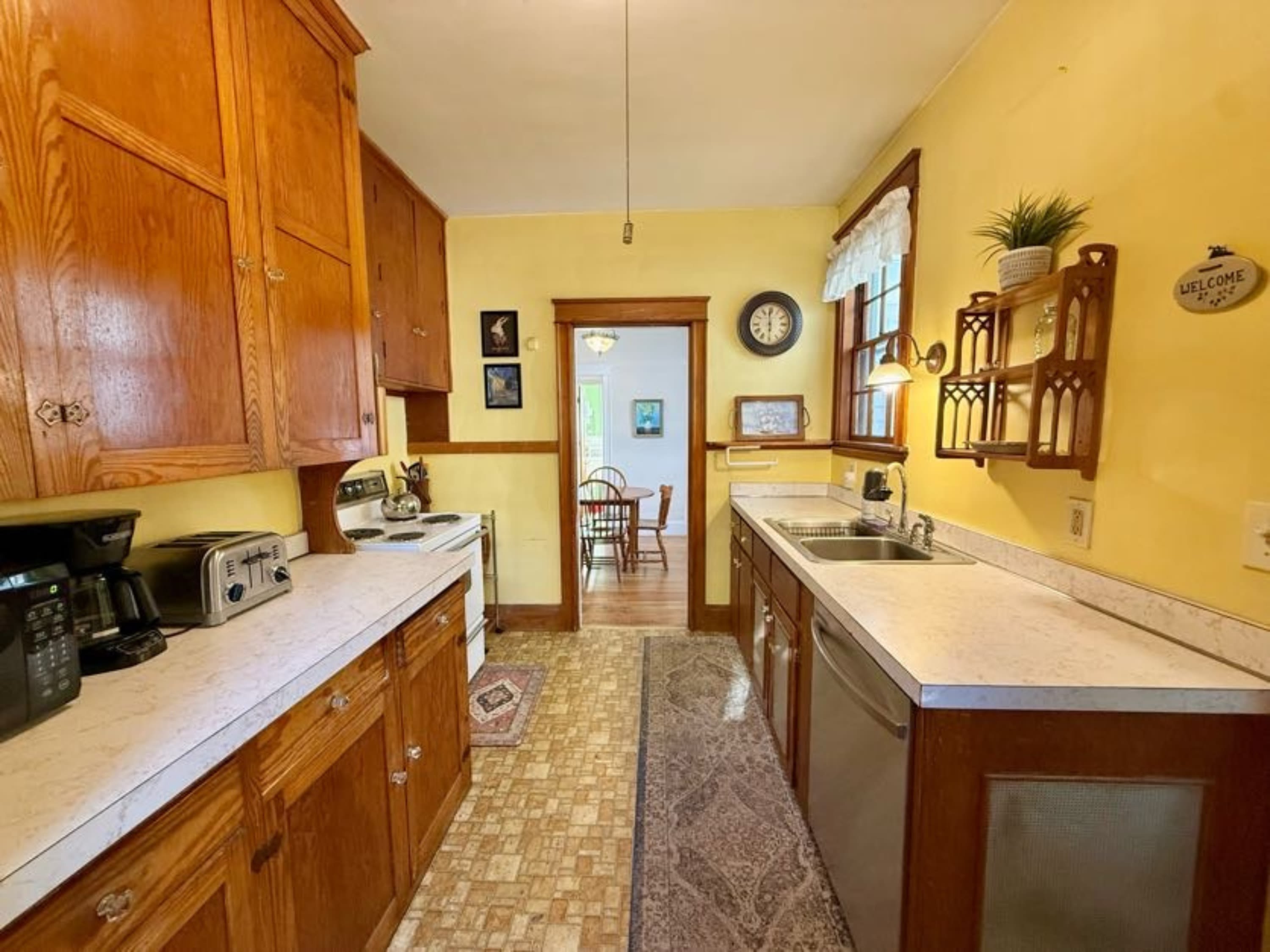 430 York Street – photo 2