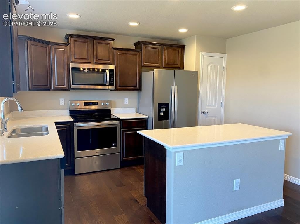 6142 Meadowbank Lane – photo 4