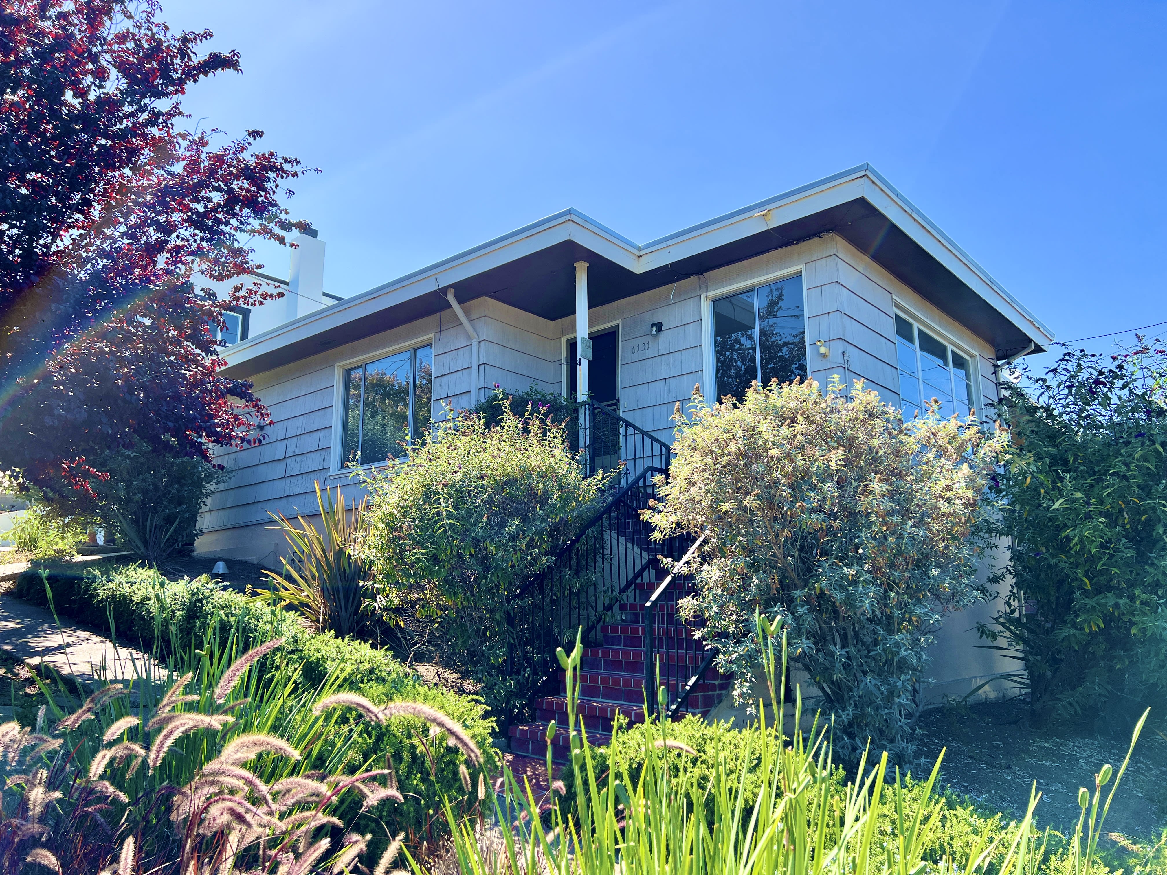 6131 Burlingame Avenue – photo 1