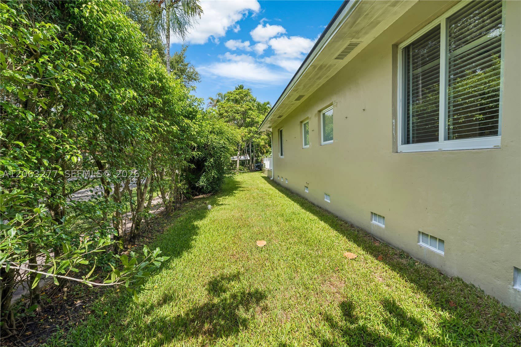 2514 E Granada Blvd – photo 4