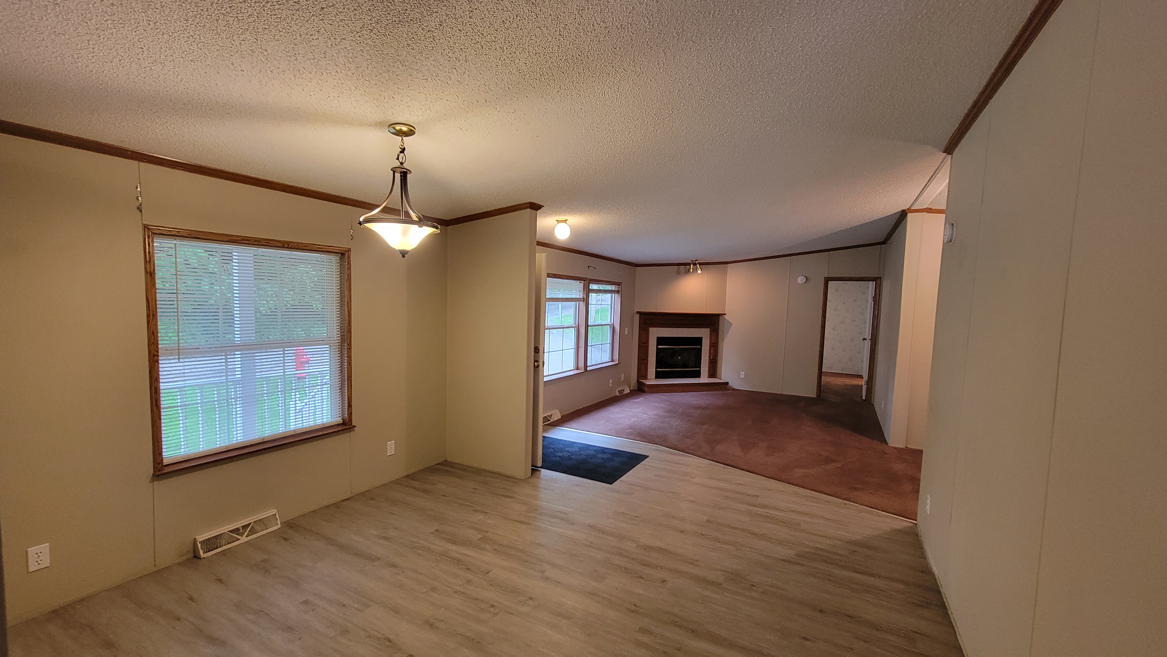 1634 Hilda St – photo 4