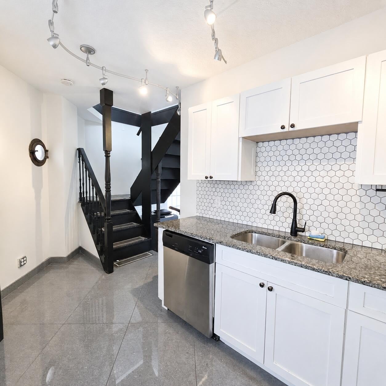 3709 S Olive Avenue – photo 5