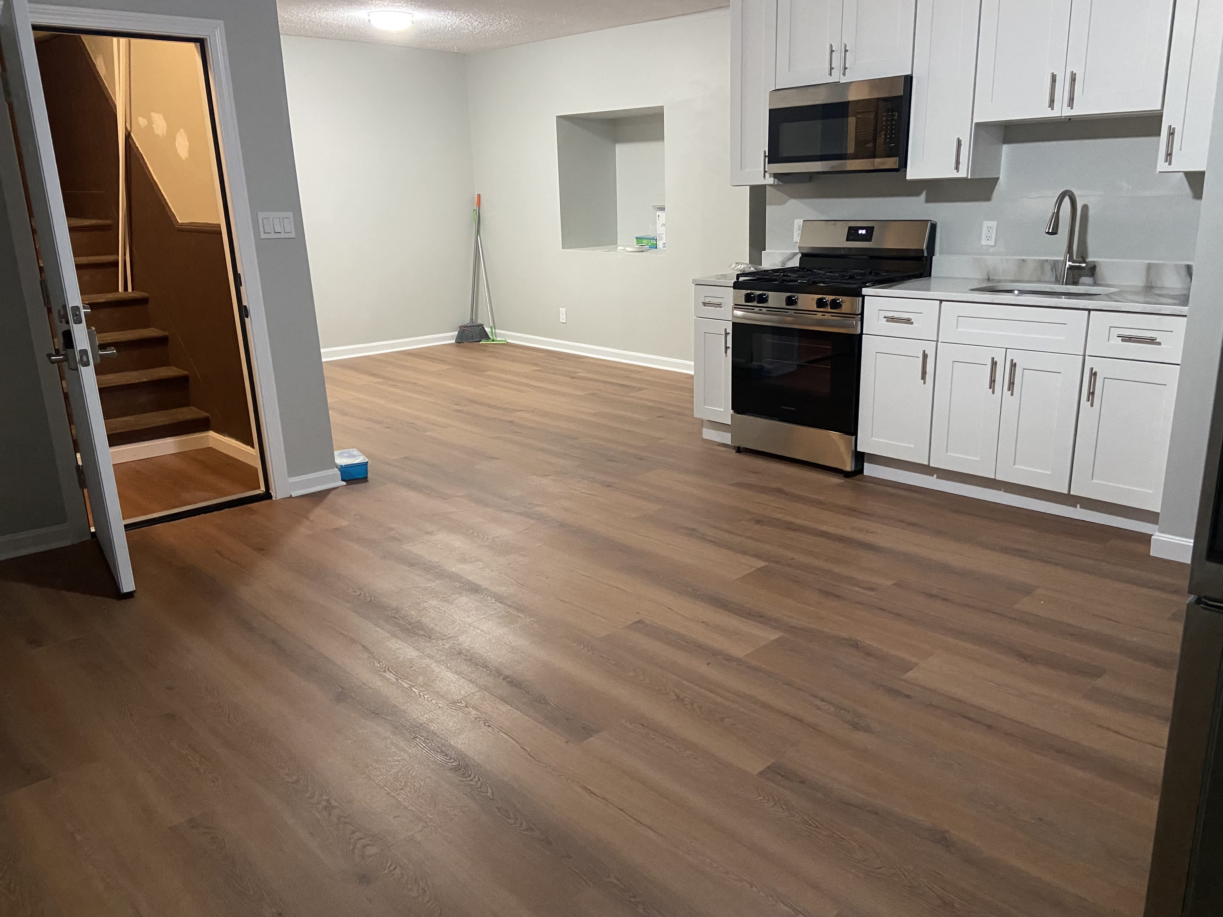 82 Montaup St – photo 3