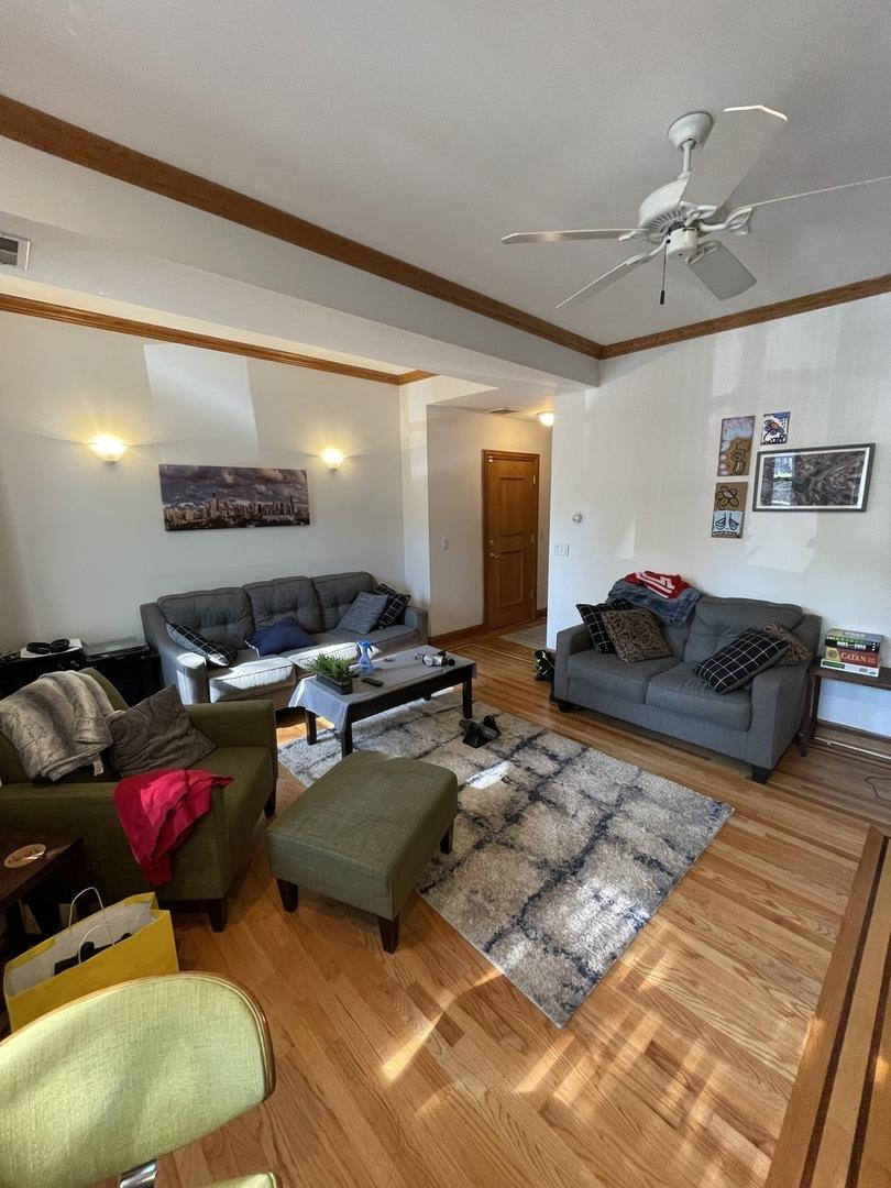 3736 North Sheffield Ave – photo 2