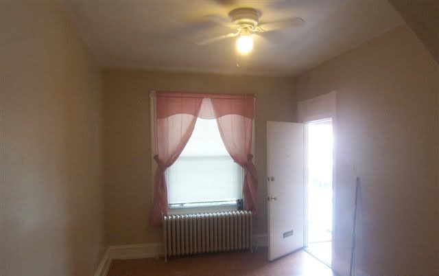 5202 Webster St. – photo 2
