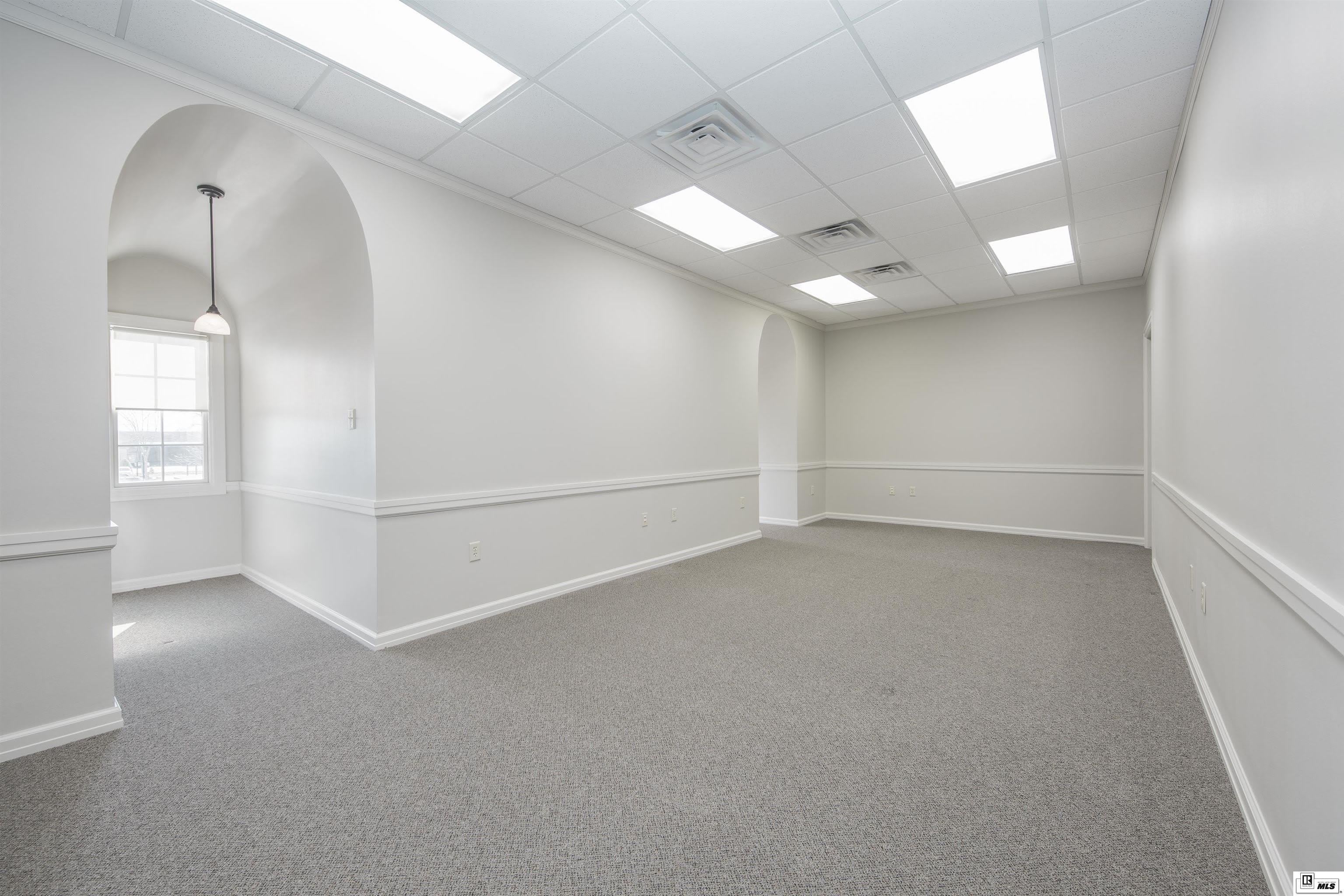 1881 HUDSON CIRCLE – photo 5