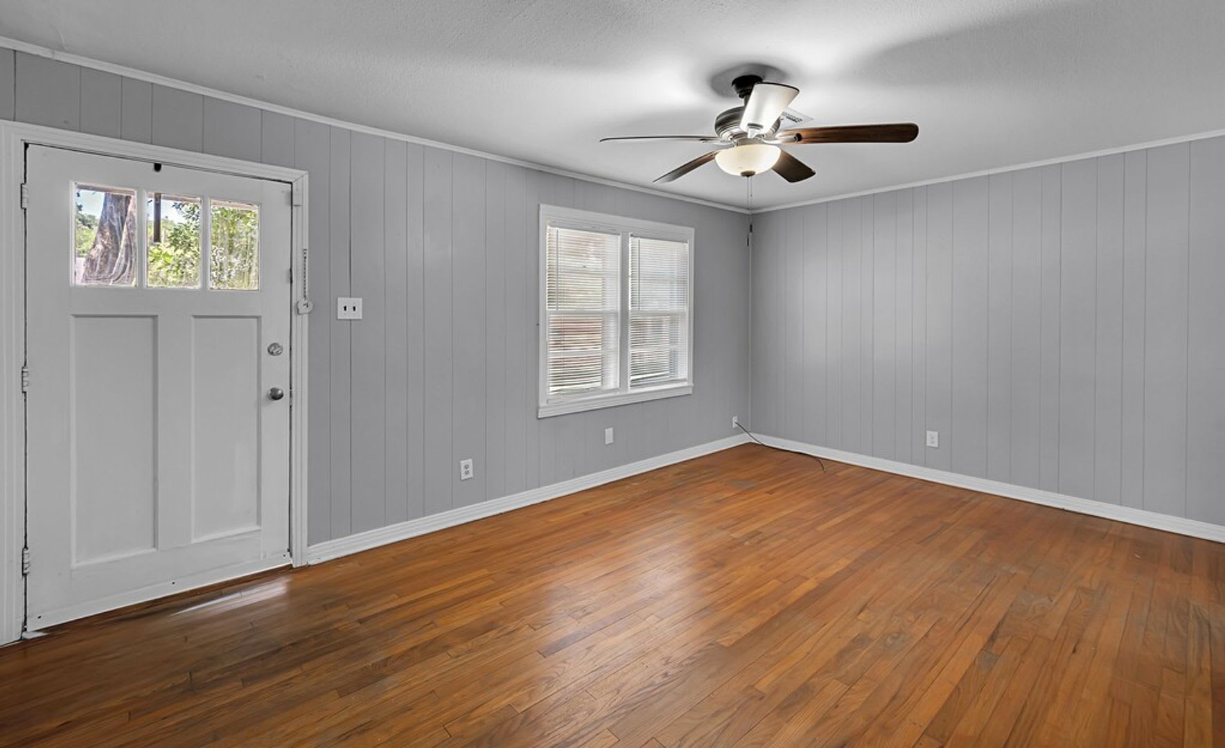 2Bd 1Ba Home In South Waco Available Now – photo 2