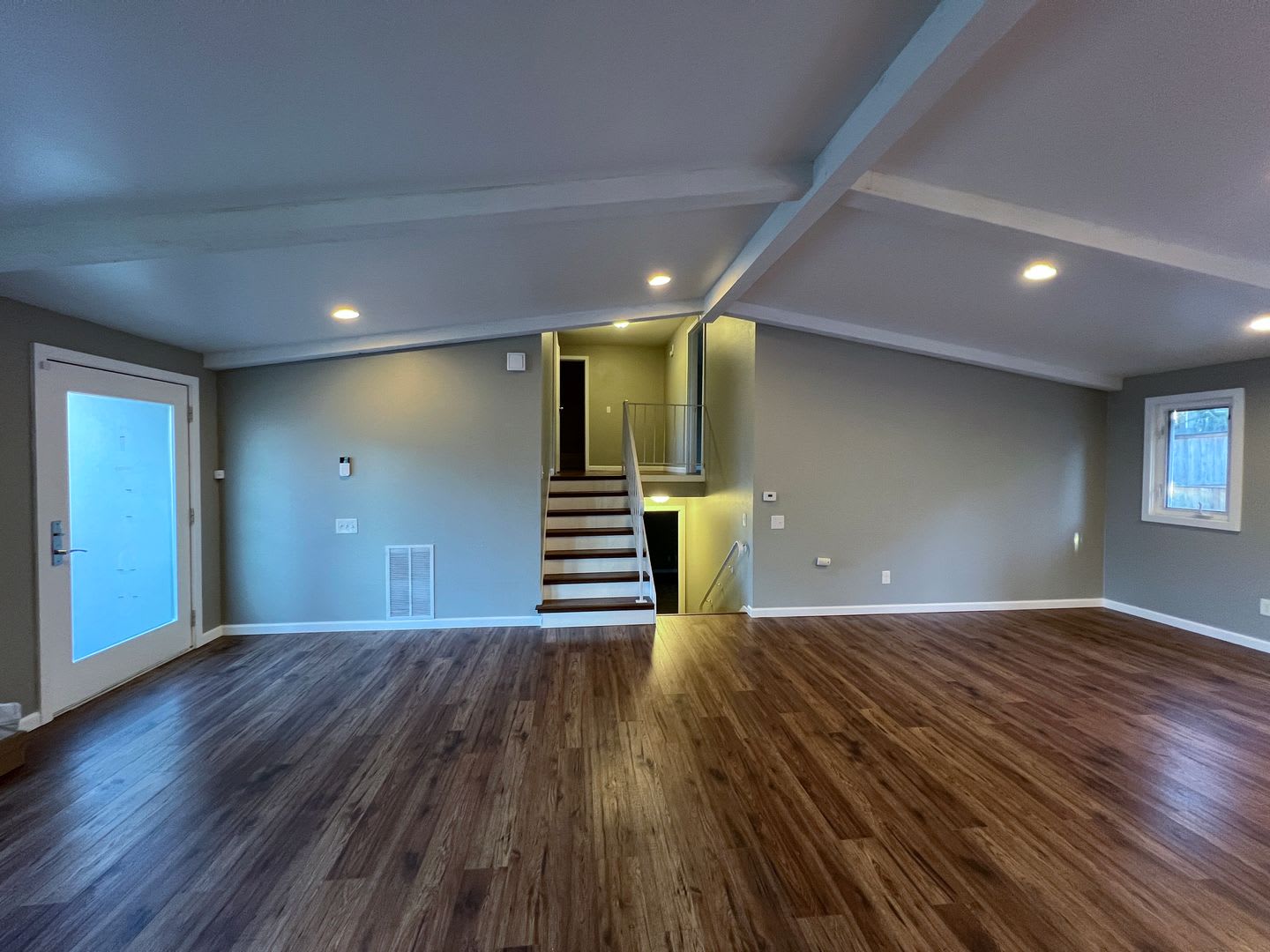 3 Bedroom 2.5 Bath in Desirable Renton Fairwood Greens – photo 5