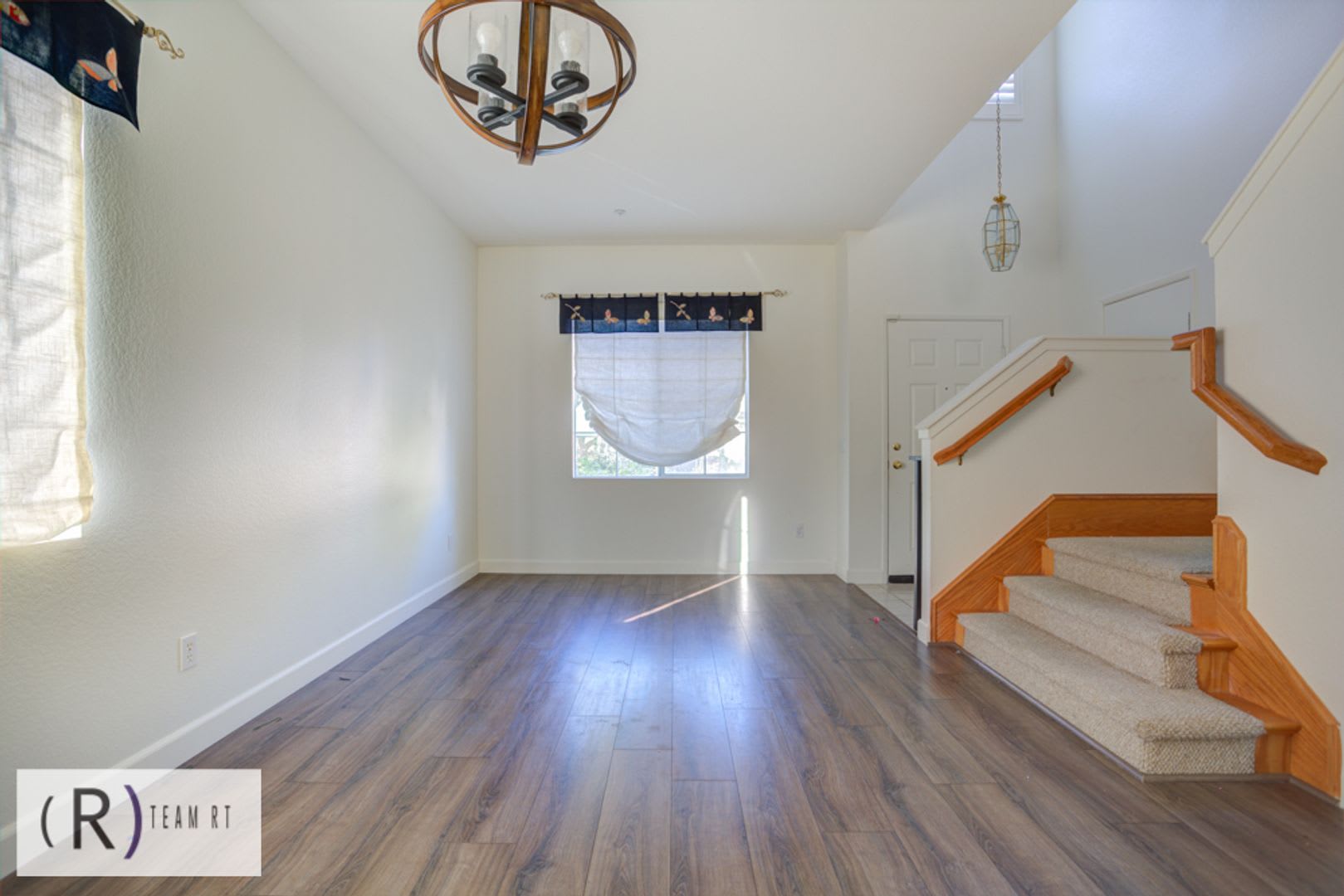 15984 Paul Ct – photo 4