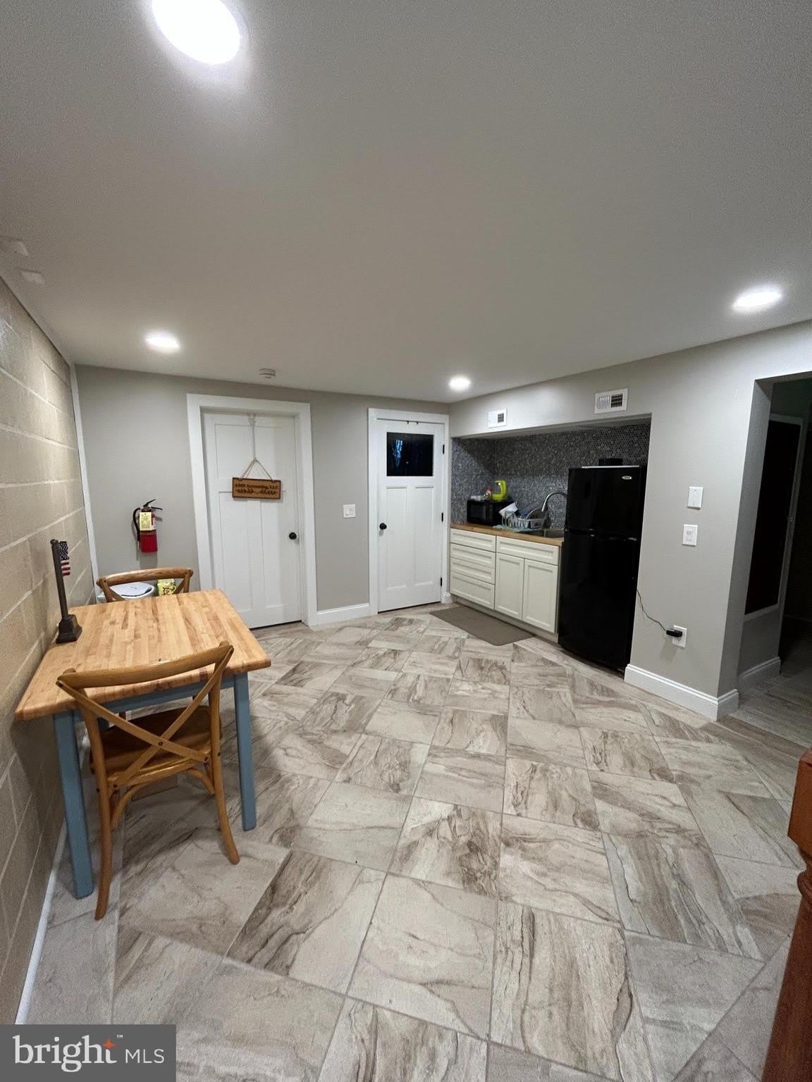 302 PARK Row – photo 3