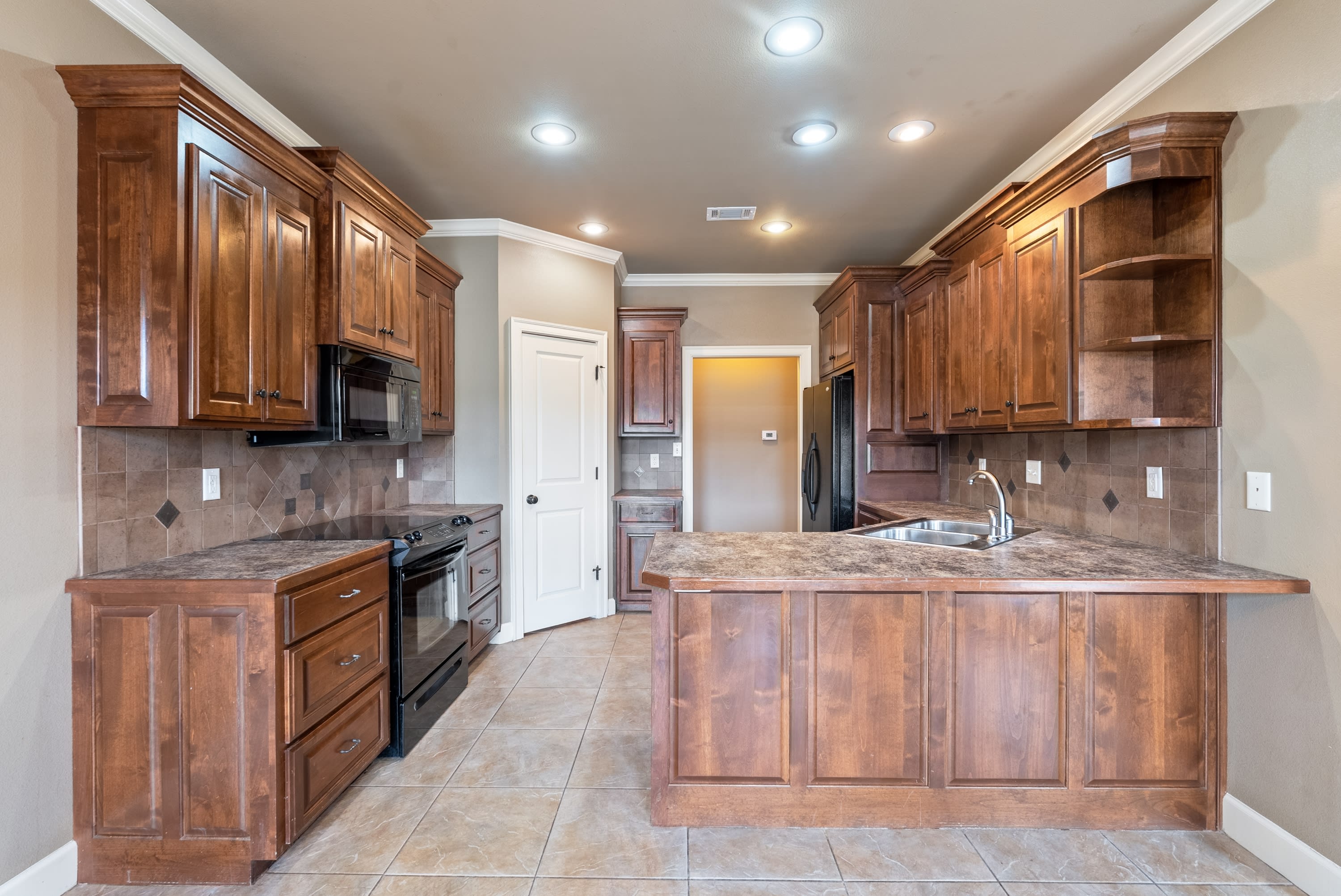1300 Edge Valley Drive North – photo 2