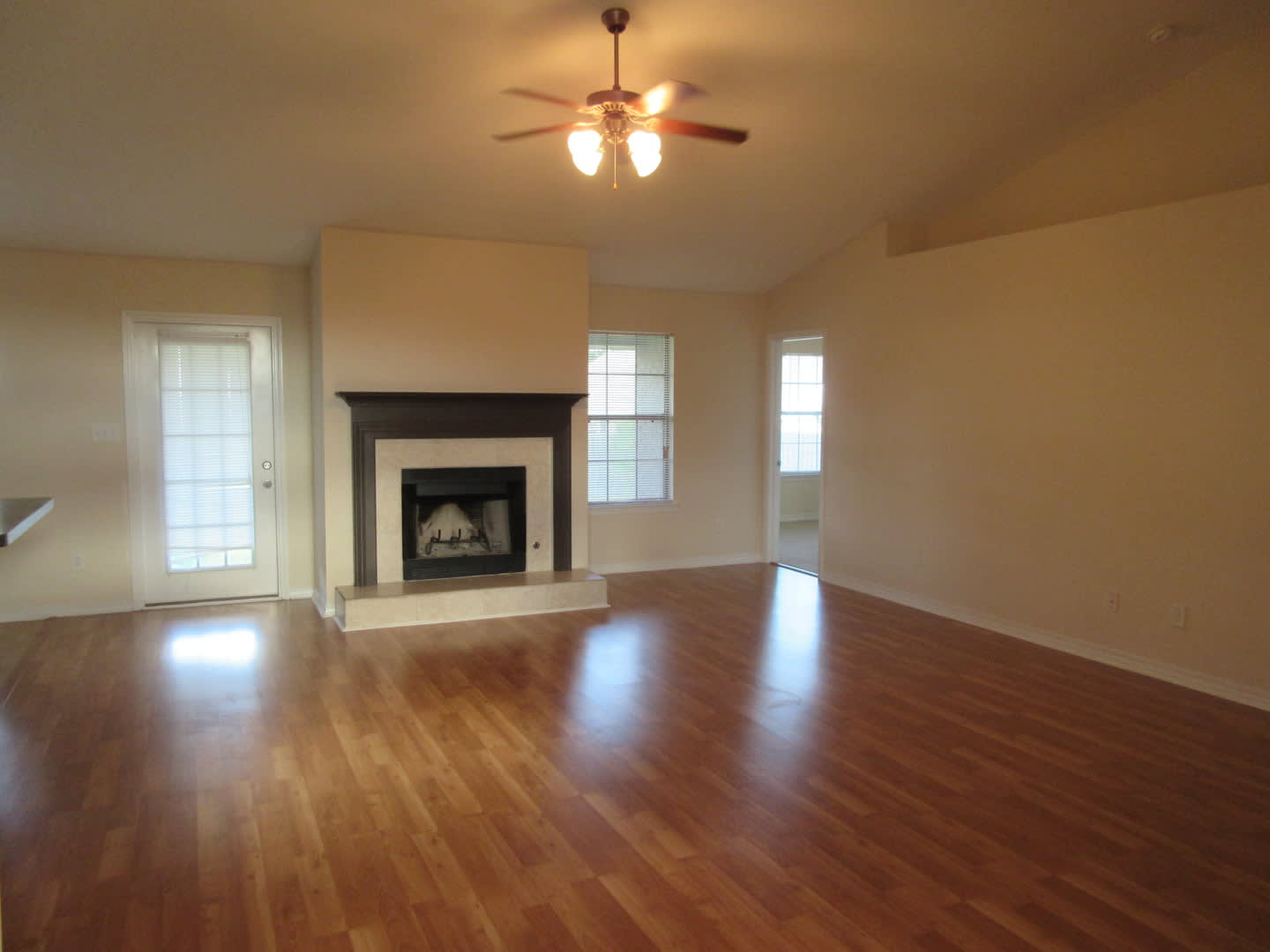 Beautiful 4BR/2BA home in North Central Pensacola. – photo 4