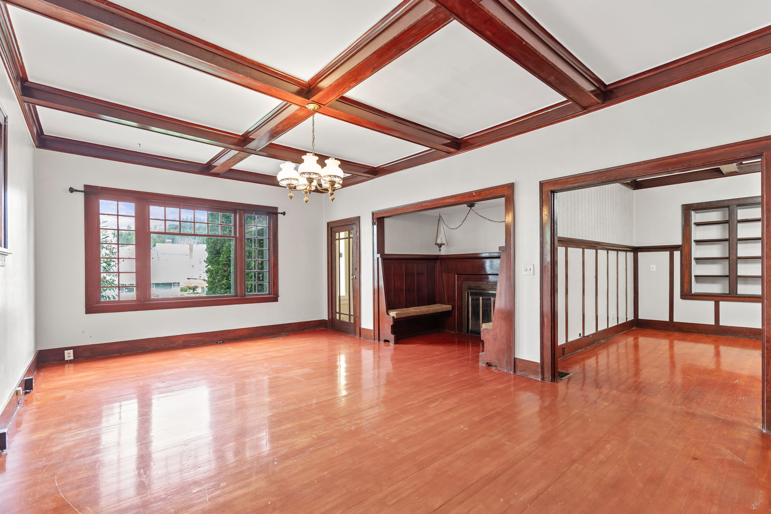 107 West 4Th Street A – photo 5