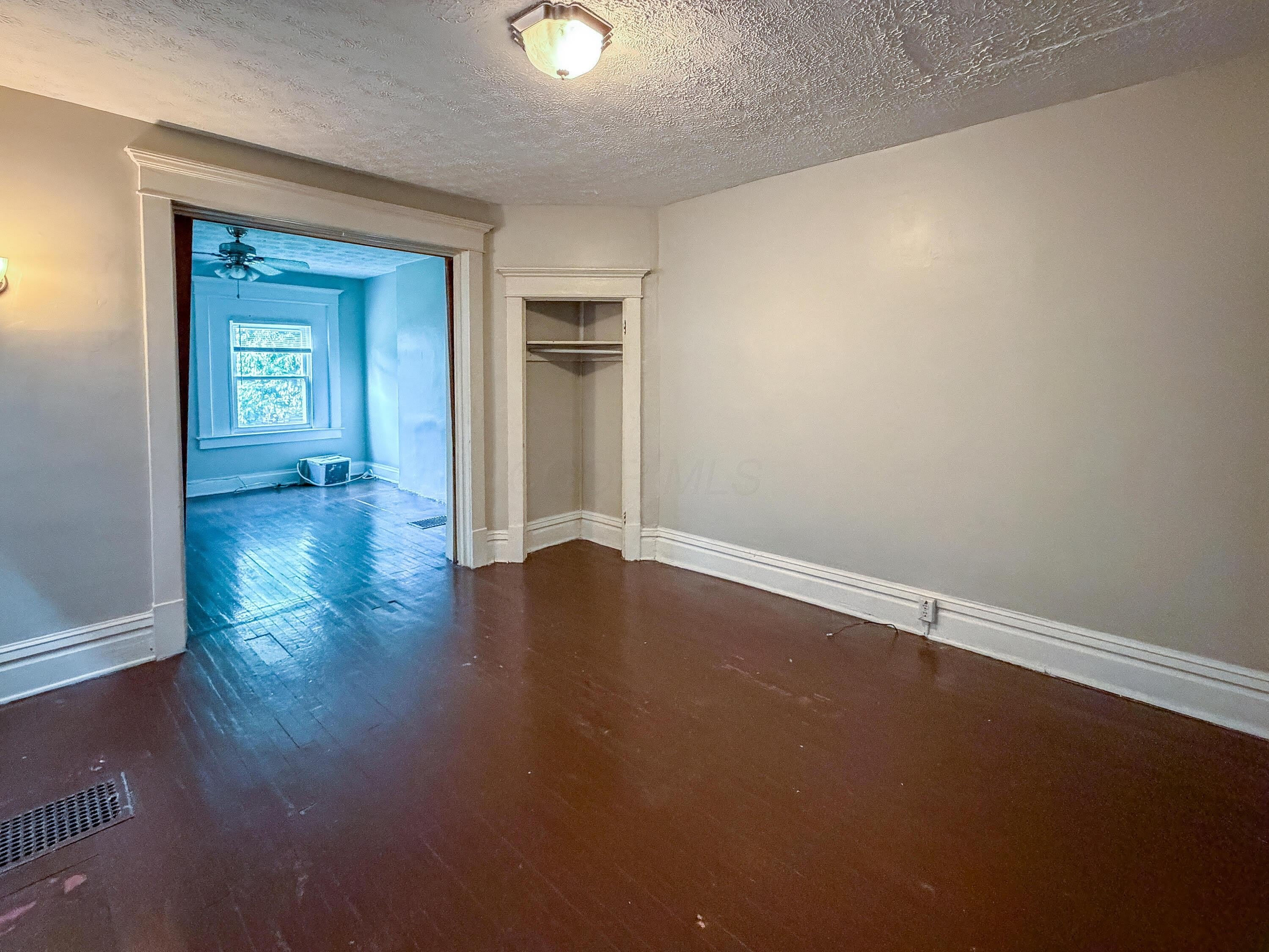 414 E 14th Avenue – photo 4