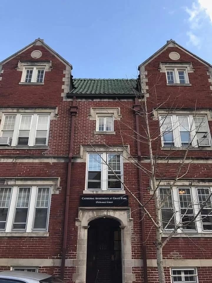 176 Market Street – photo 1