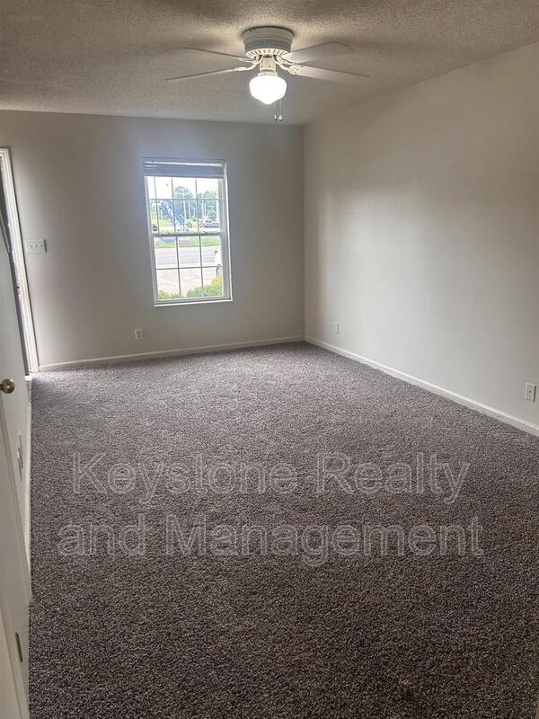 3300 Royster Lane – photo 3
