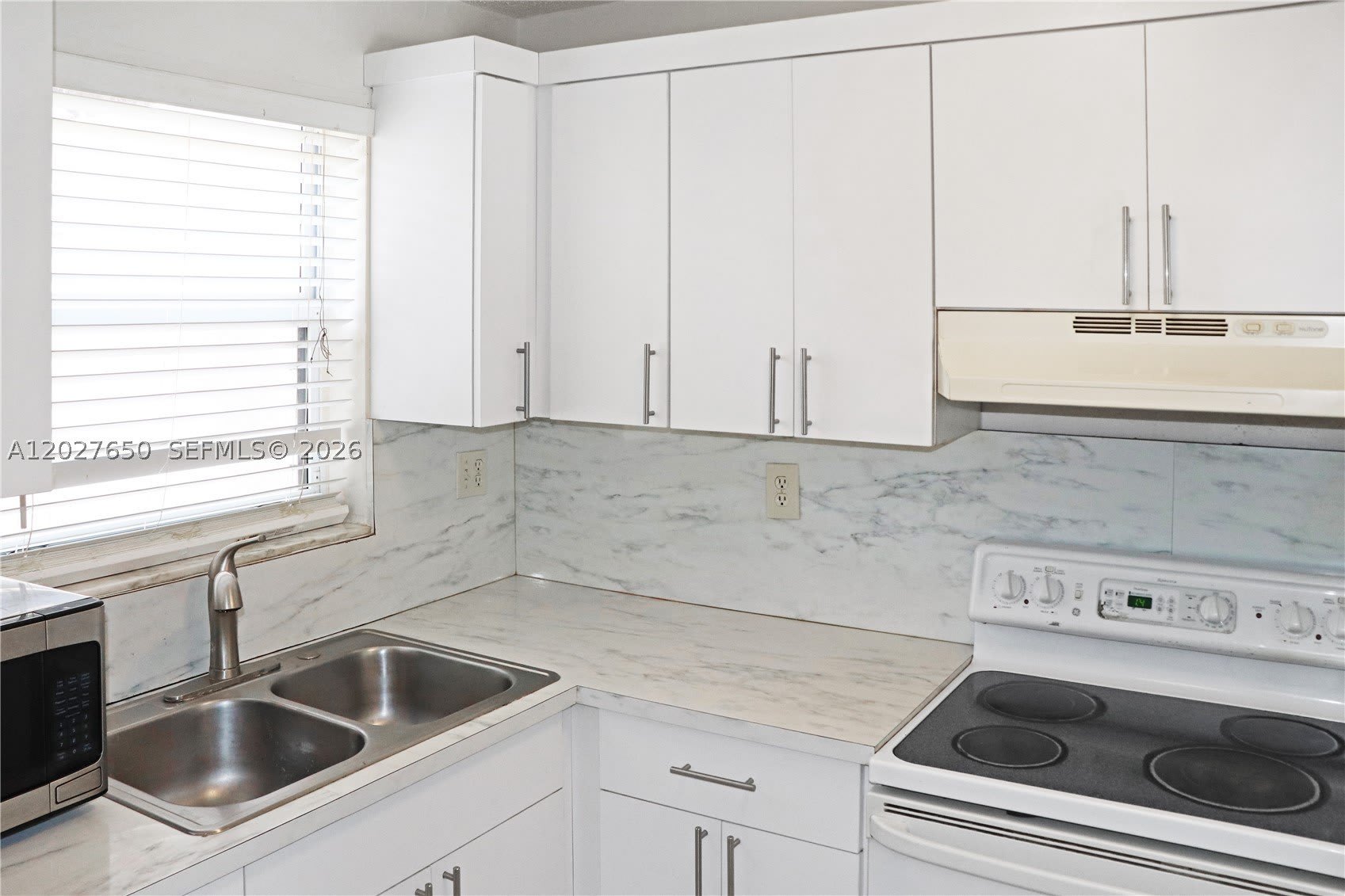 15006 SW 80th Ter – photo 3
