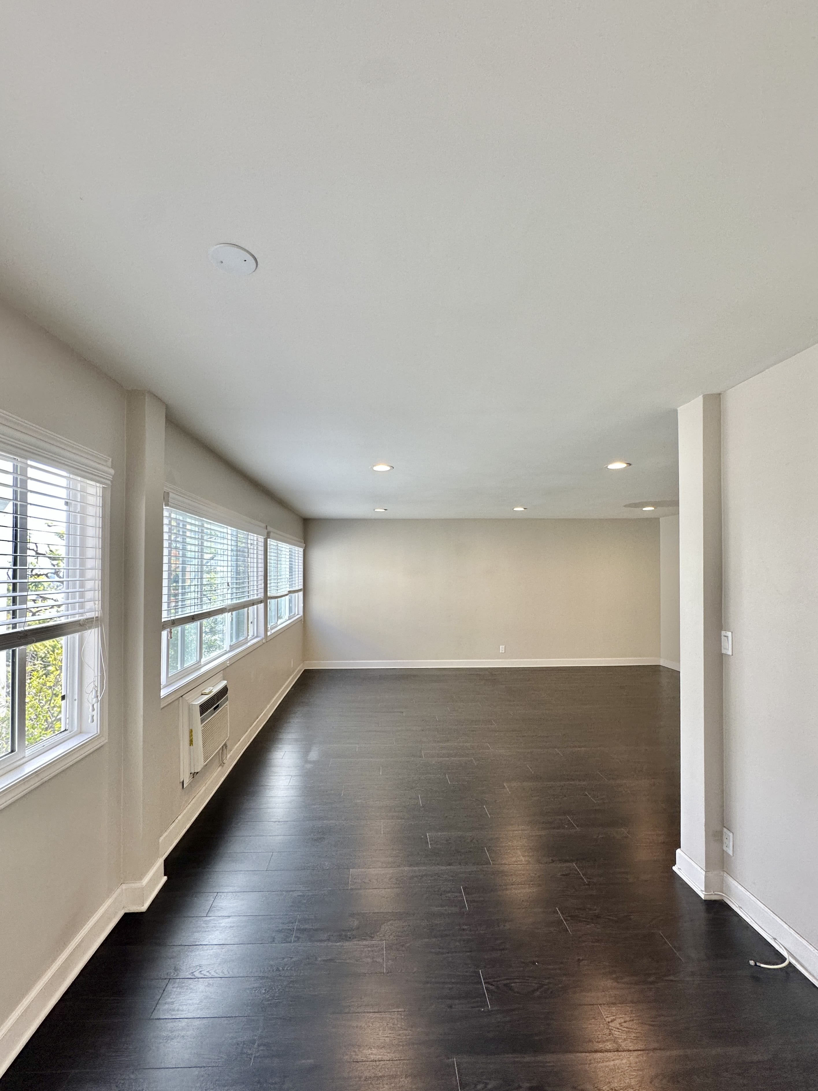 1124 Sherbourne Dr – photo 5