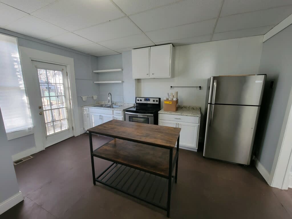 1061 Parsons Ave – photo 4