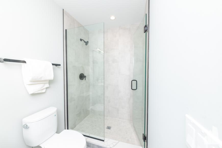 4409 N Seeley – photo 4