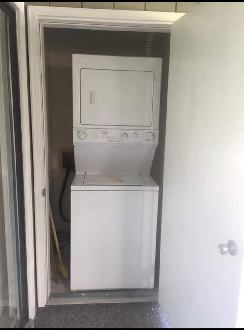 Golf Colony Unit 4C – photo 4