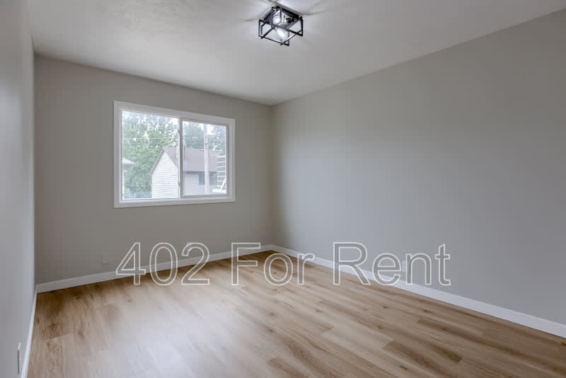 4715 Davenport Street – photo 4