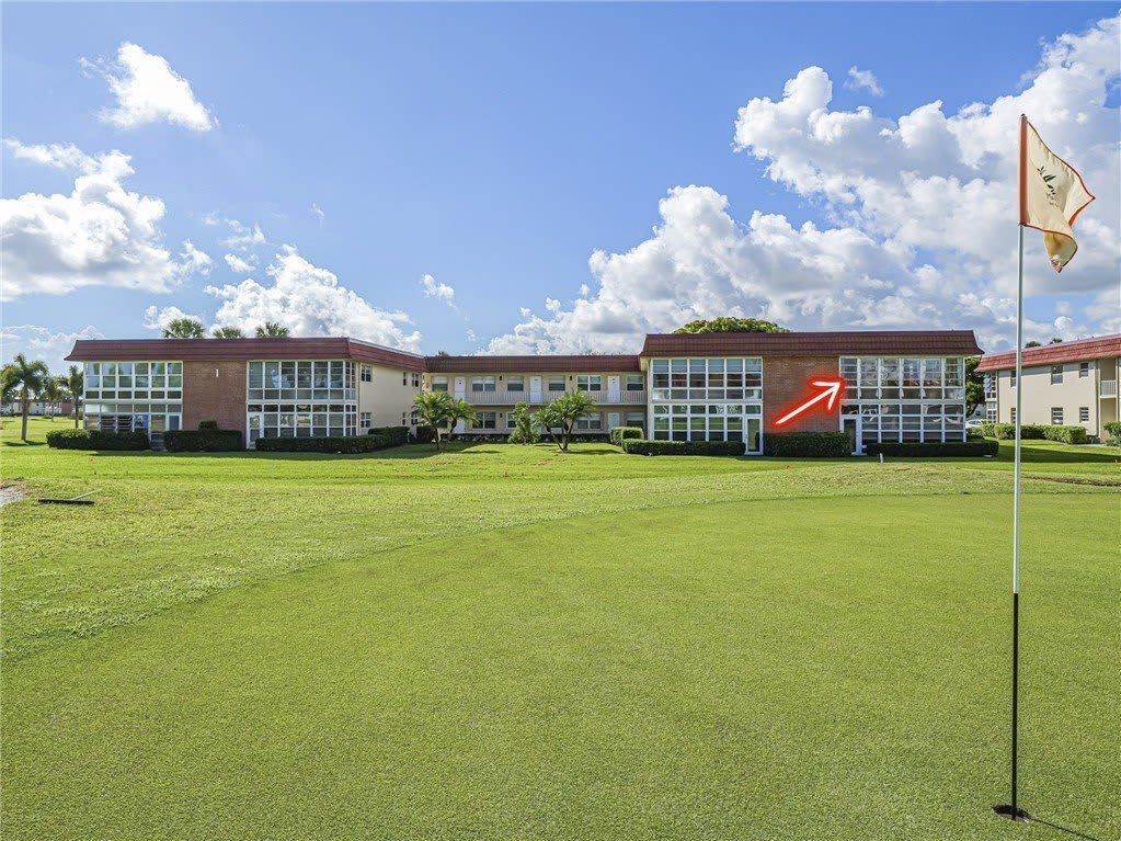 1 Vista Palm Lane – photo 1