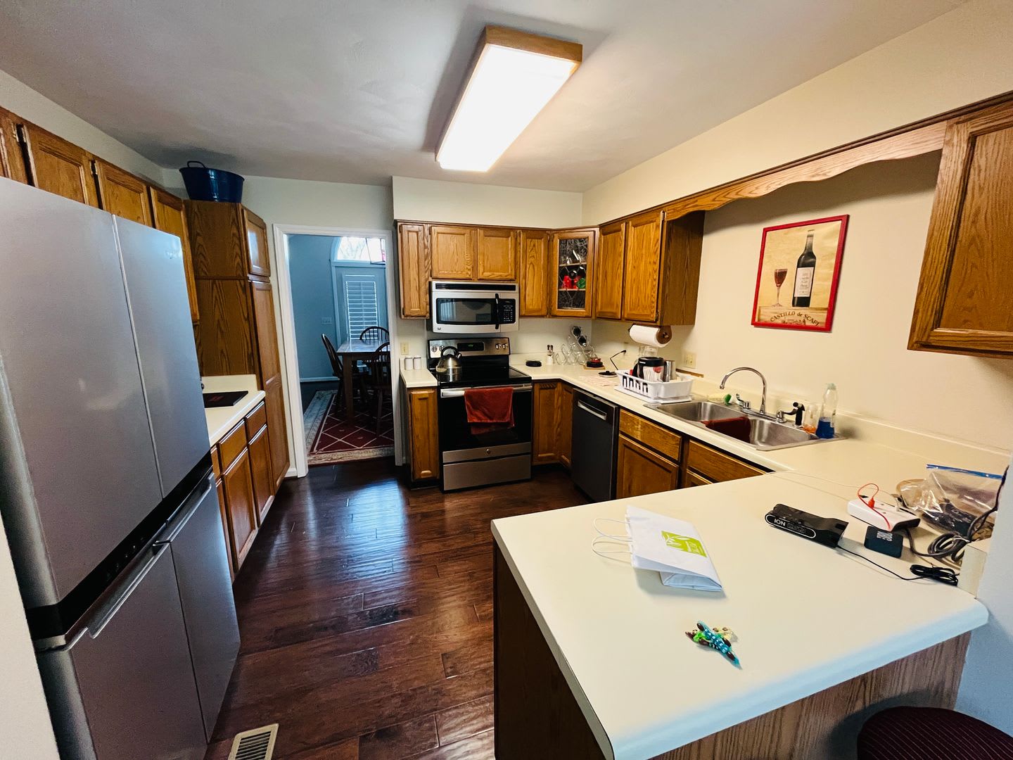 Upscale 3 Bedroom 2.5 Bath Townhouse – photo 4