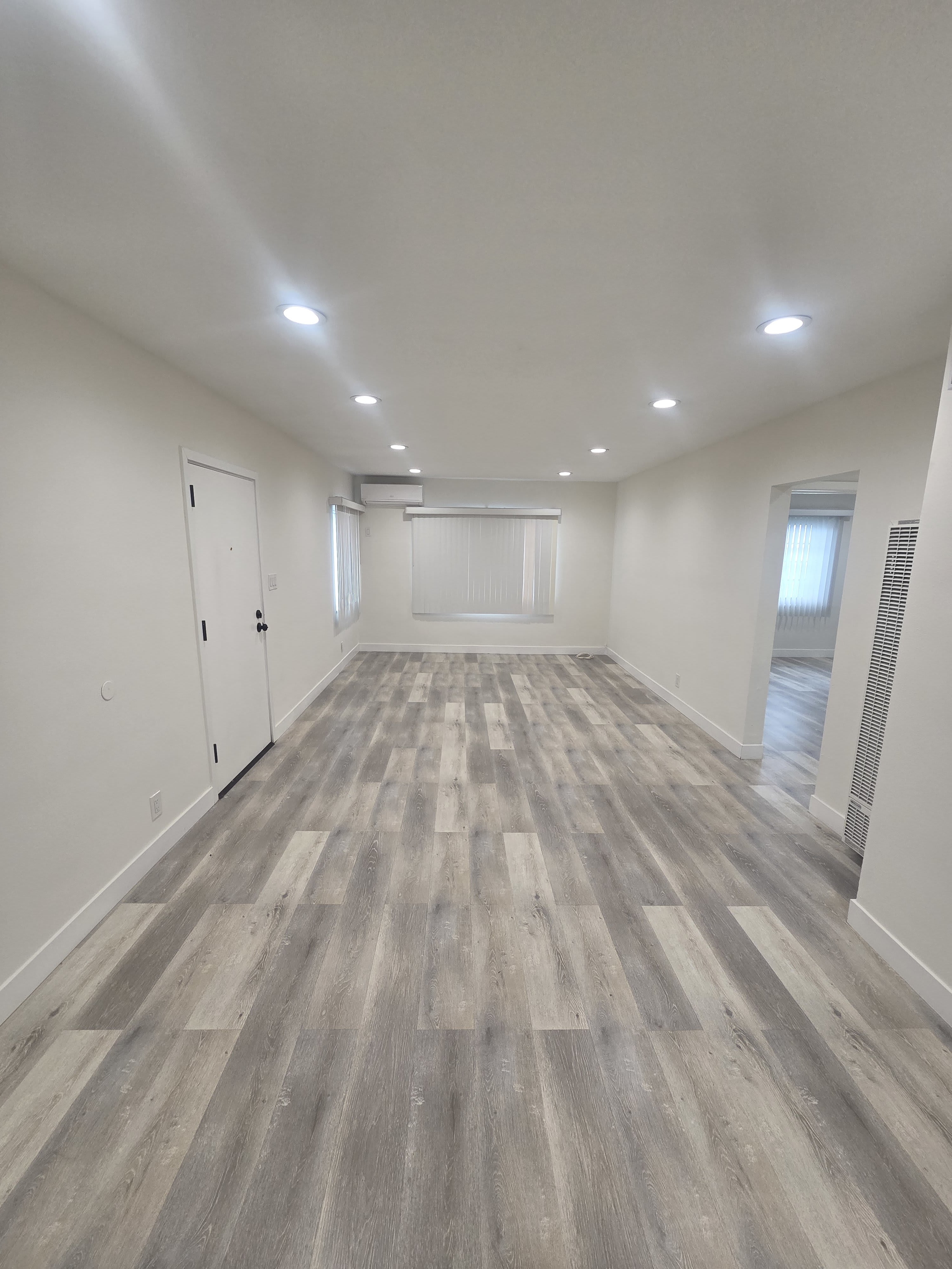 8822 Ramsgate Ave – photo 2