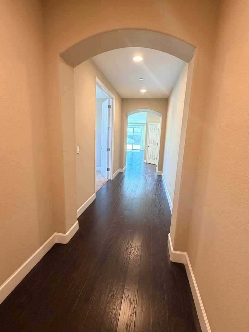 1587 Manzanita Way 4 Beds 3 Baths Landscaped Backyard Yard Service Included – photo 5